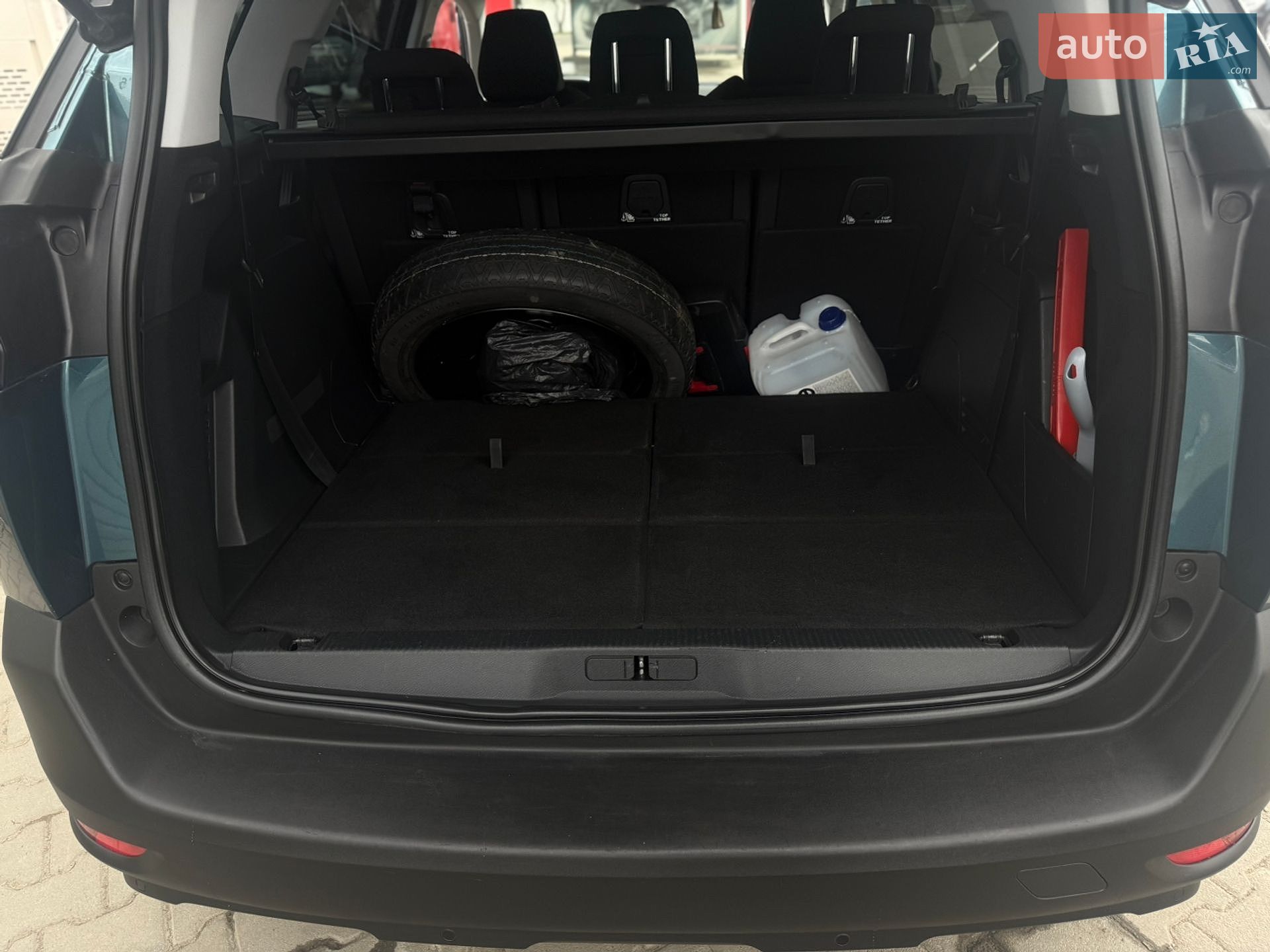 Peugeot 5008 2018 VIN VF3MCYHZRJL039613 фото оголошення 23 з 32