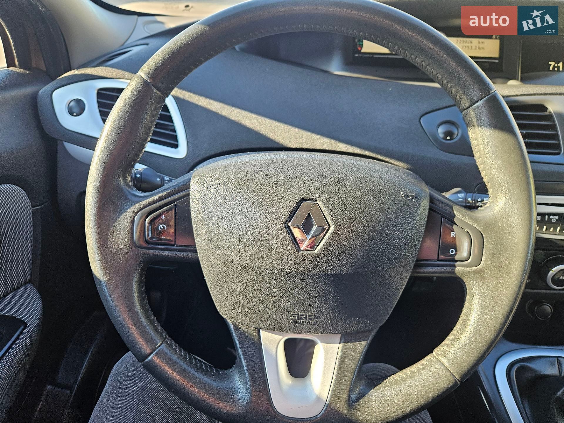 Renault Grand Scenic 2012 VIN VF1JZ1WB646509851 фото оголошення 28 з 39