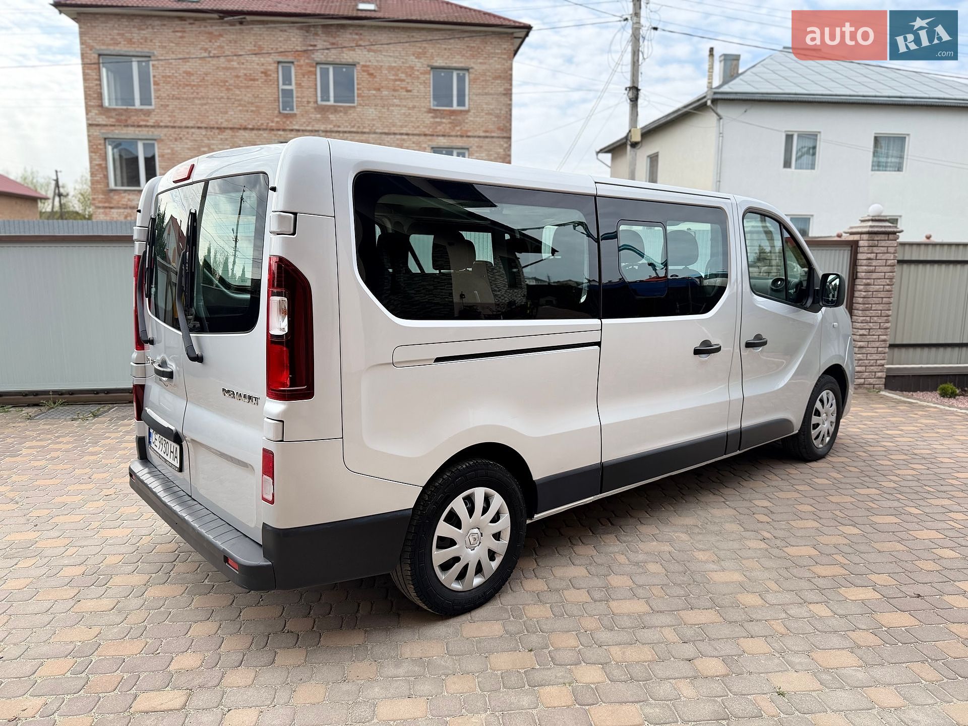 Renault Trafic 2017 VIN VF1JL000657032220 фото оголошення 19 з 47