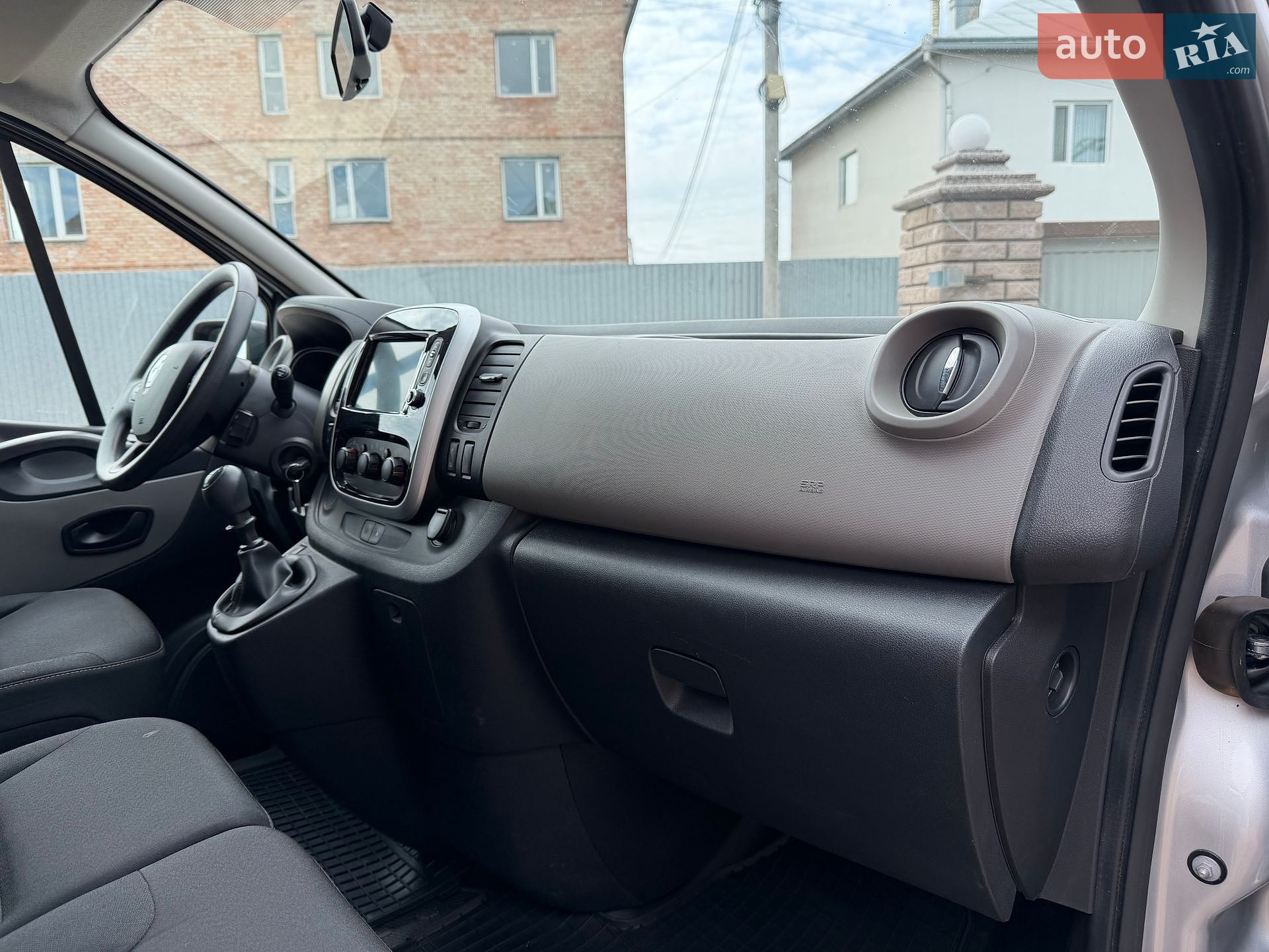 Renault Trafic 2017 VIN VF1JL000657032220 фото оголошення 27 з 47