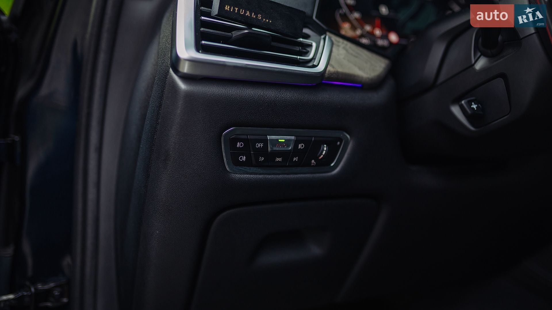 BMW X5 2019 VIN WBACV01090LK58588 фото оголошення 29 з 50