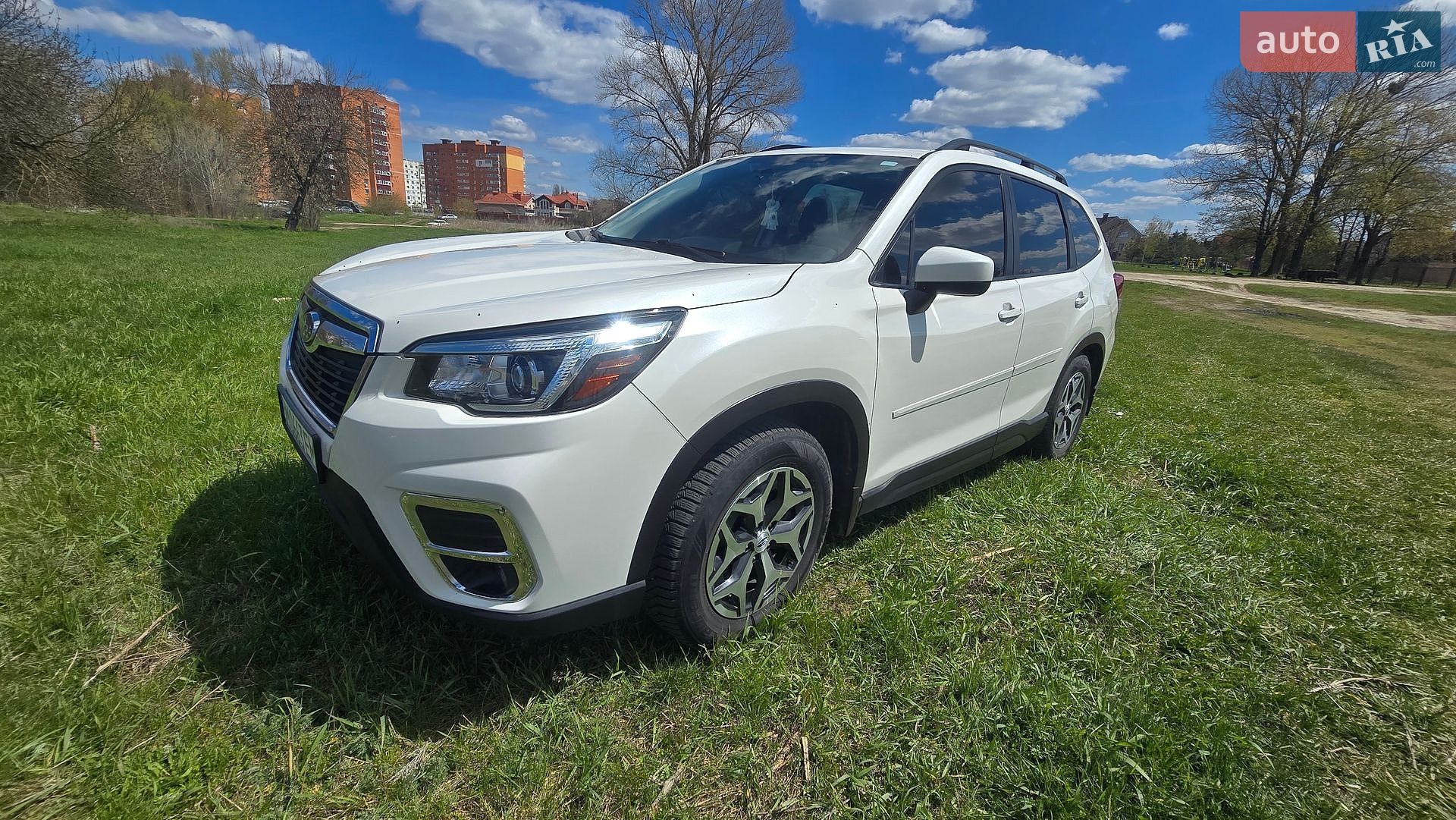Subaru Forester 2019 VIN JF2SKAJC1LH479425 фото оголошення 8 з 29
