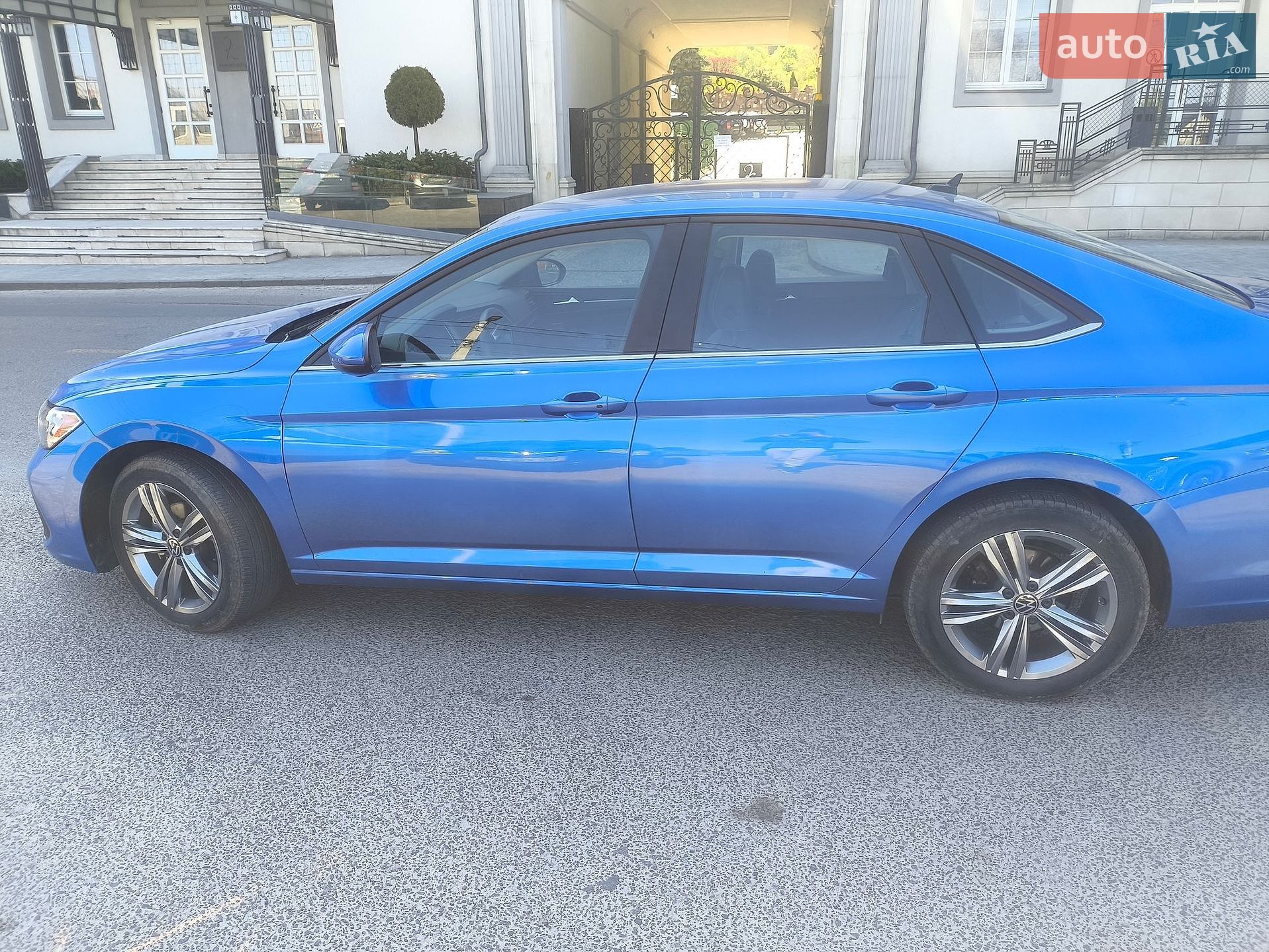Volkswagen Jetta 2023 VIN 3VWEM7BU2RM005386 фото оголошення 9 з 38