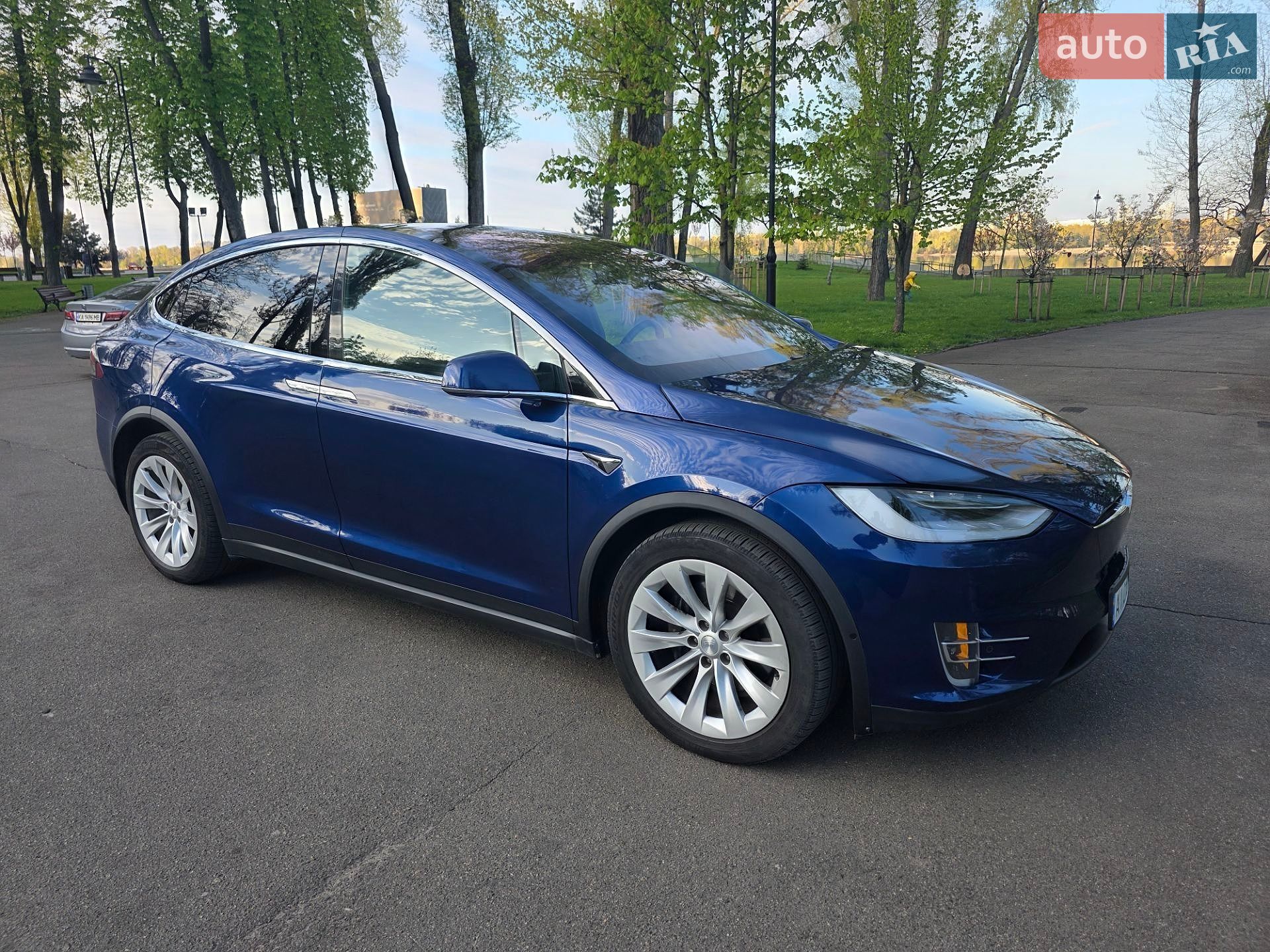Tesla Model X 2020 VIN 5YJXCDE20LF248648 фото оголошення 6 з 13