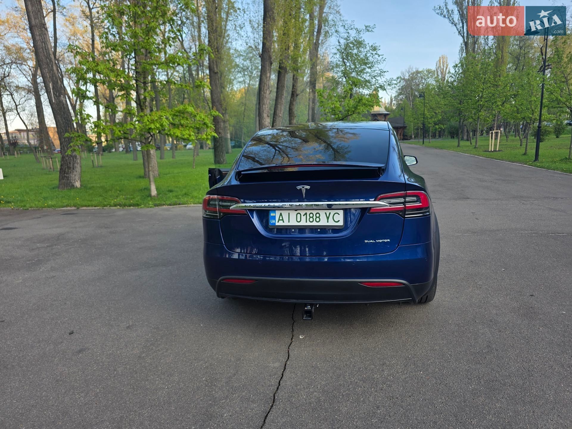 Tesla Model X 2020 VIN 5YJXCDE20LF248648 фото оголошення 10 з 13