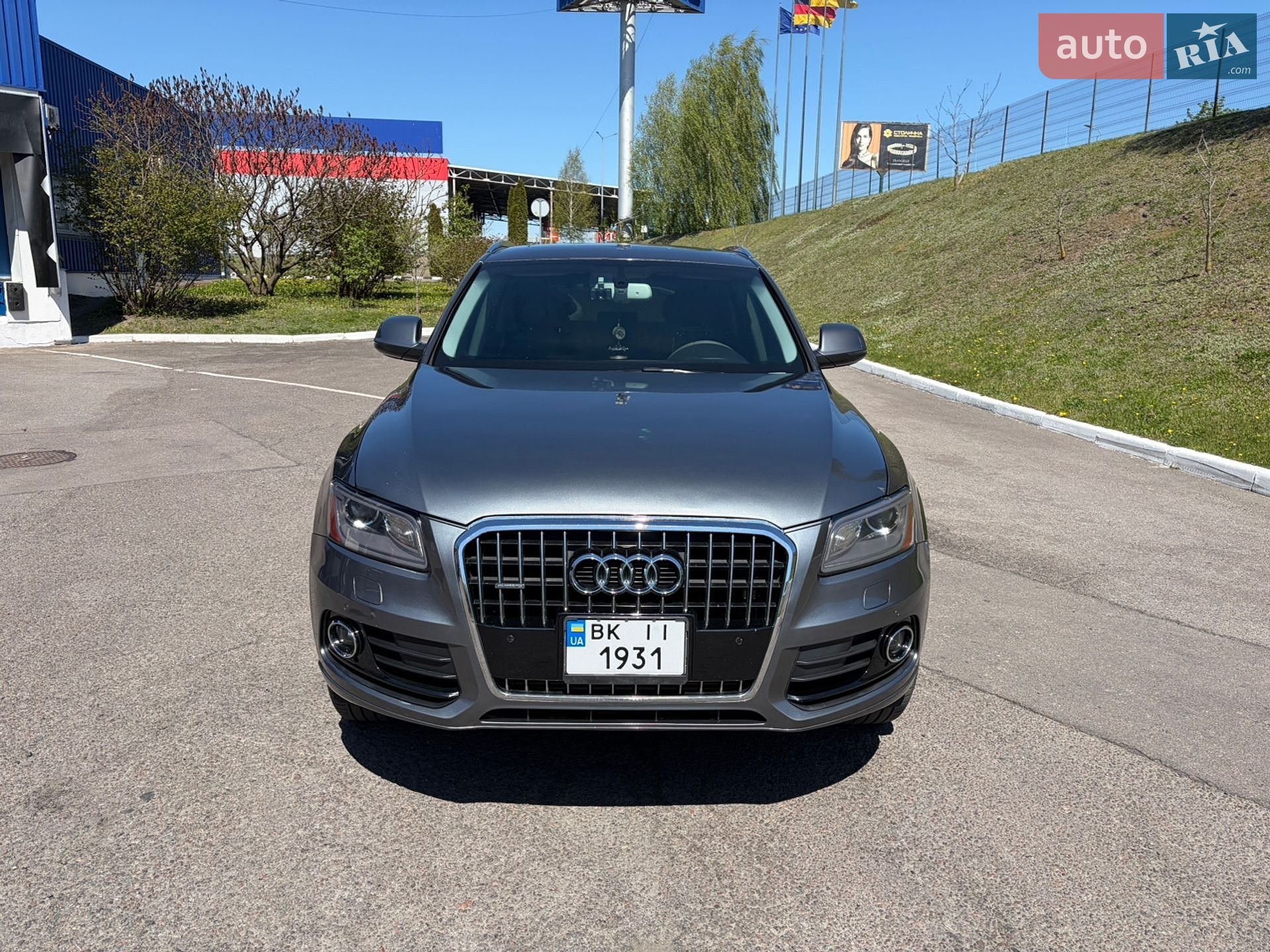 Audi Q5 2013 VIN WA1LFAFP9DA067146 фото оголошення 4 з 38