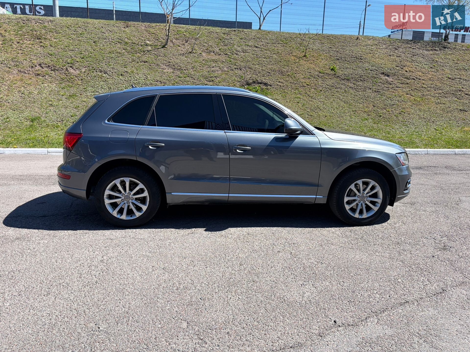 Audi Q5 2013 VIN WA1LFAFP9DA067146 фото оголошення 14 з 38