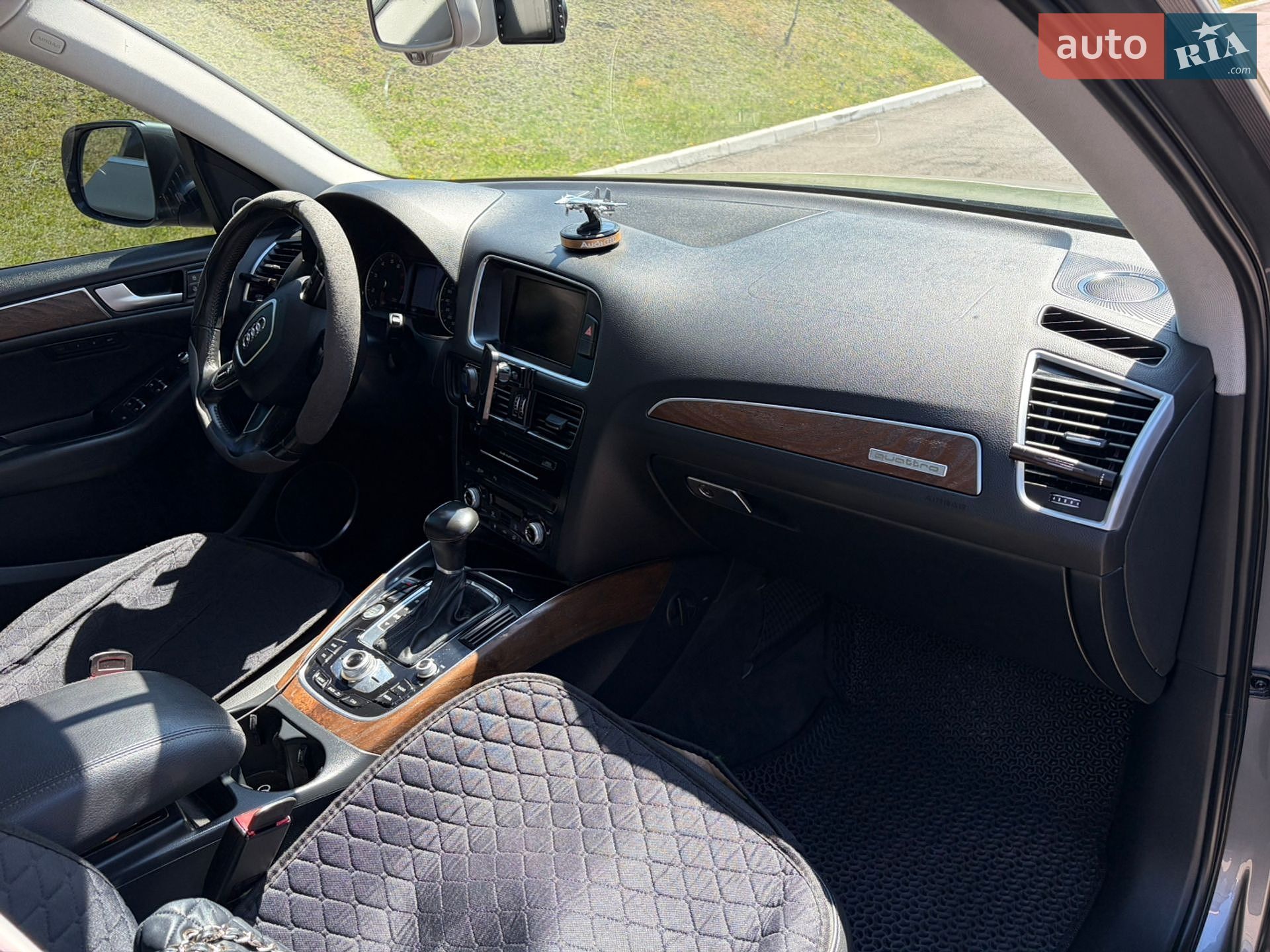 Audi Q5 2013 VIN WA1LFAFP9DA067146 фото оголошення 24 з 38
