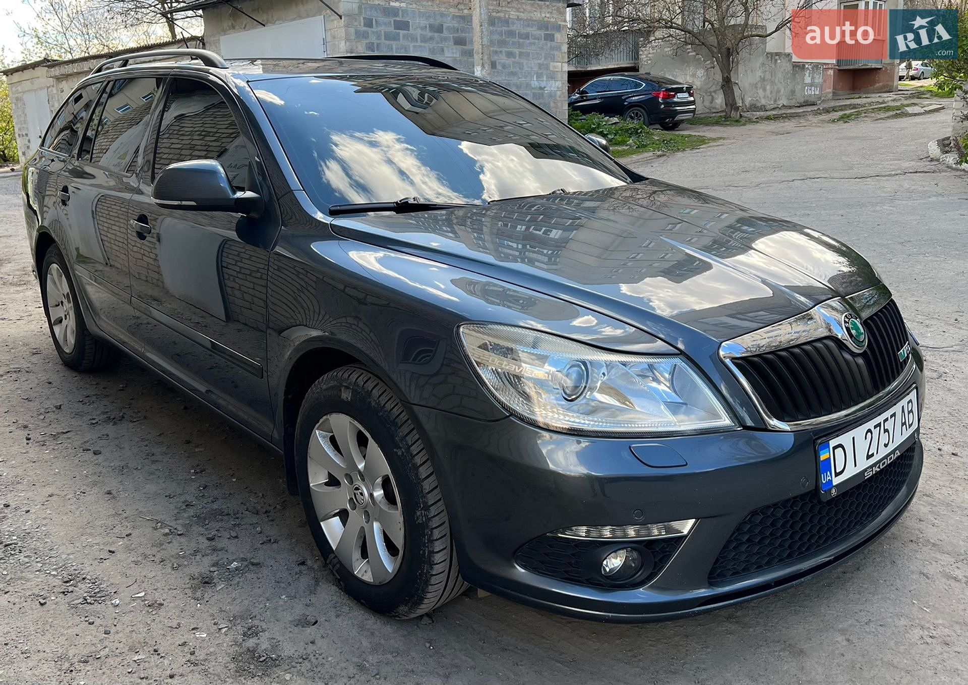 Skoda Octavia 2010 VIN TMBUH61Z4B2083109 фото оголошення 10 з 16