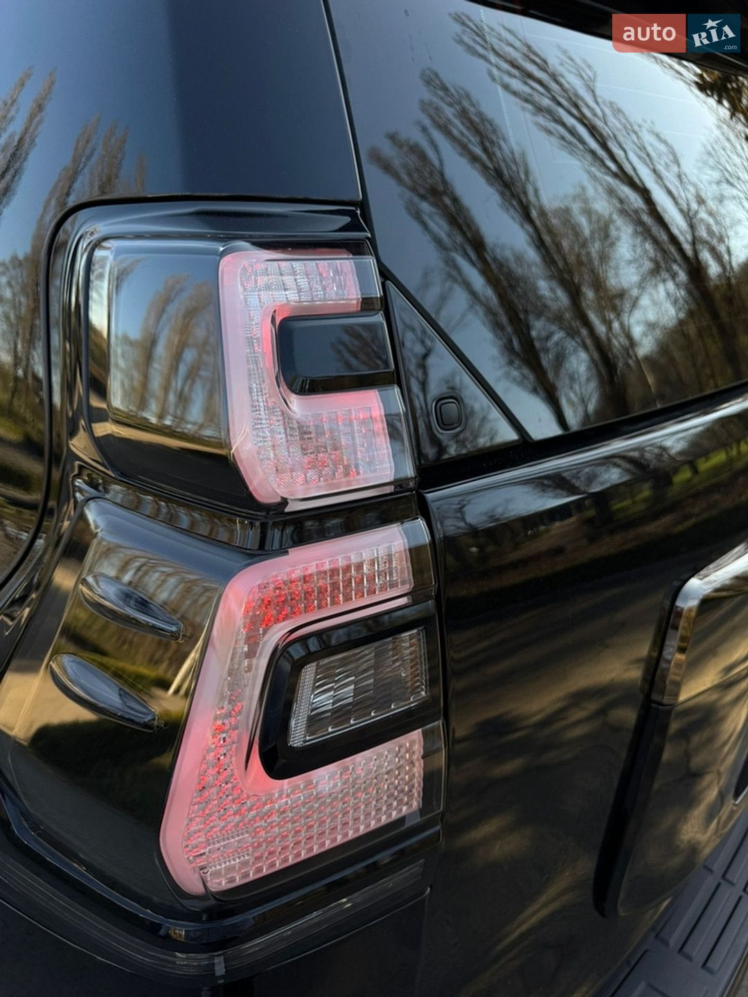 Toyota Land Cruiser Prado 2022 VIN JTEBR3FJ00K246322 фото оголошення 14 з 42