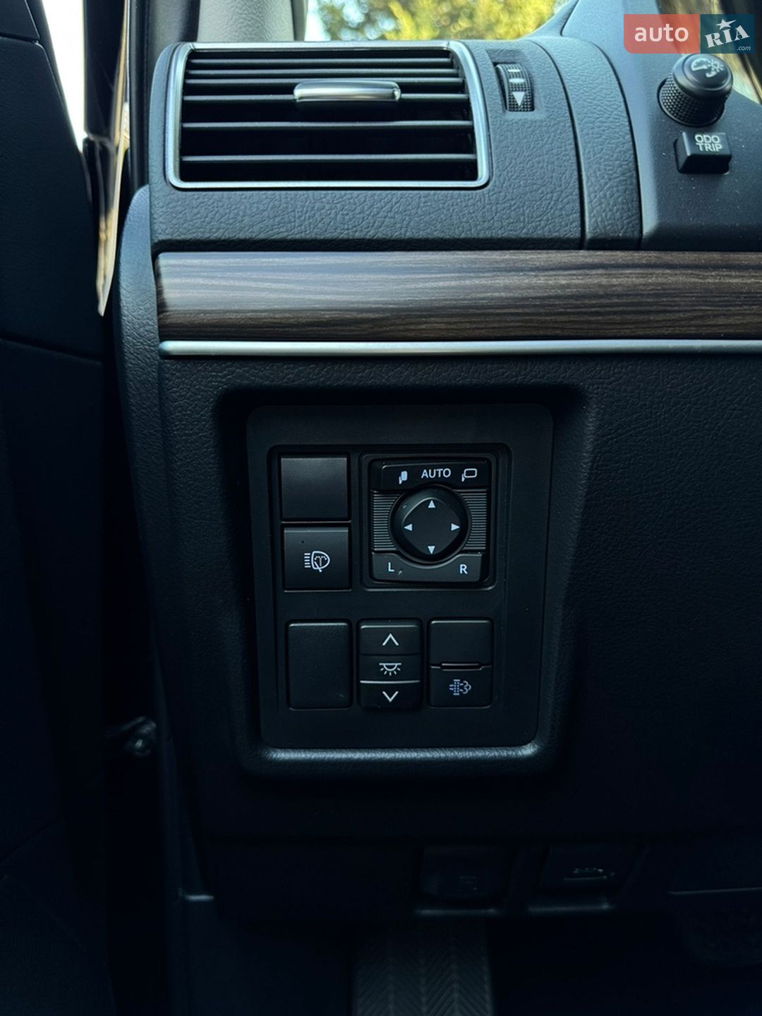 Toyota Land Cruiser Prado 2022 VIN JTEBR3FJ00K246322 фото оголошення 21 з 42