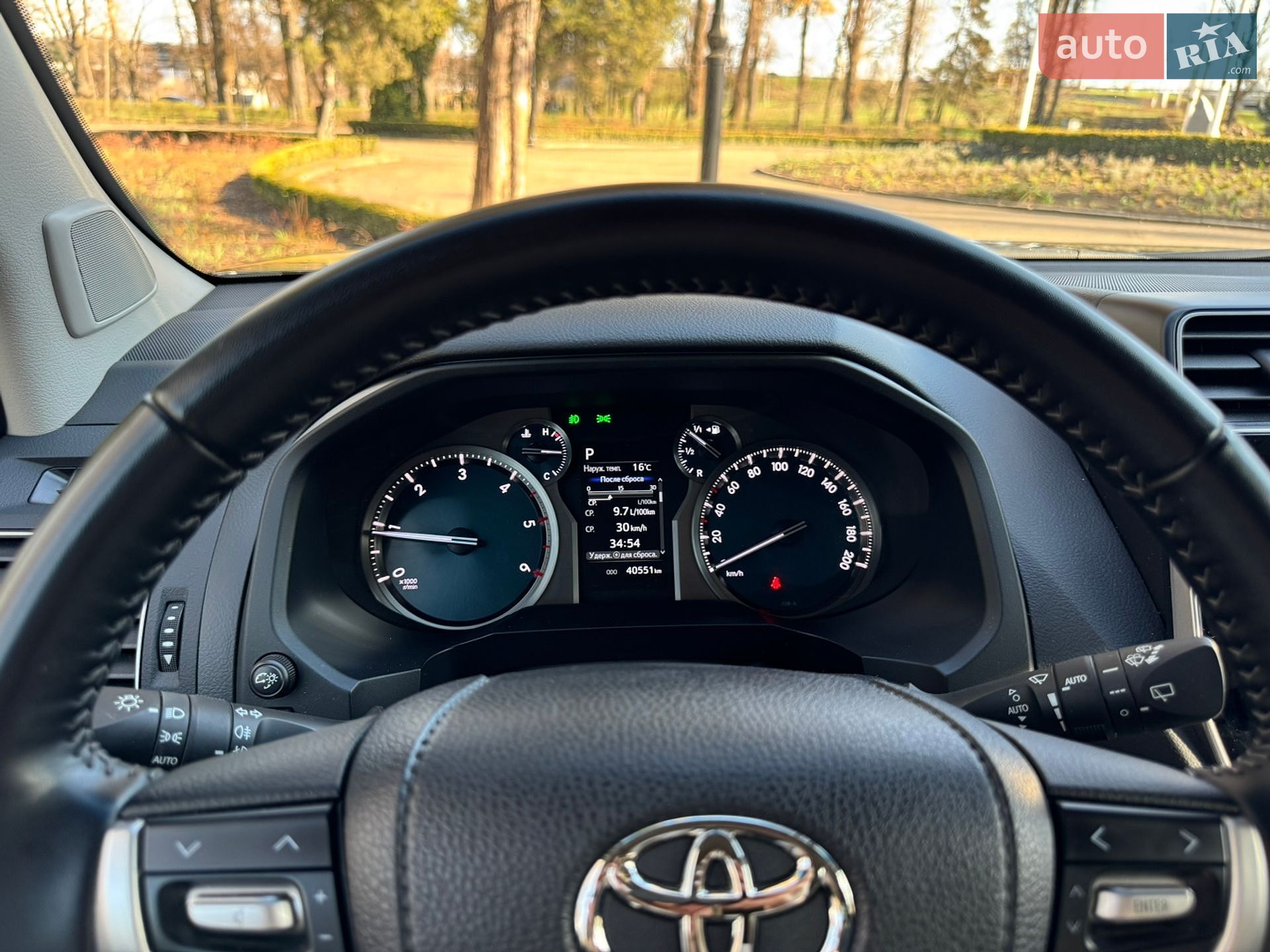 Toyota Land Cruiser Prado 2022 VIN JTEBR3FJ00K246322 фото оголошення 30 з 42