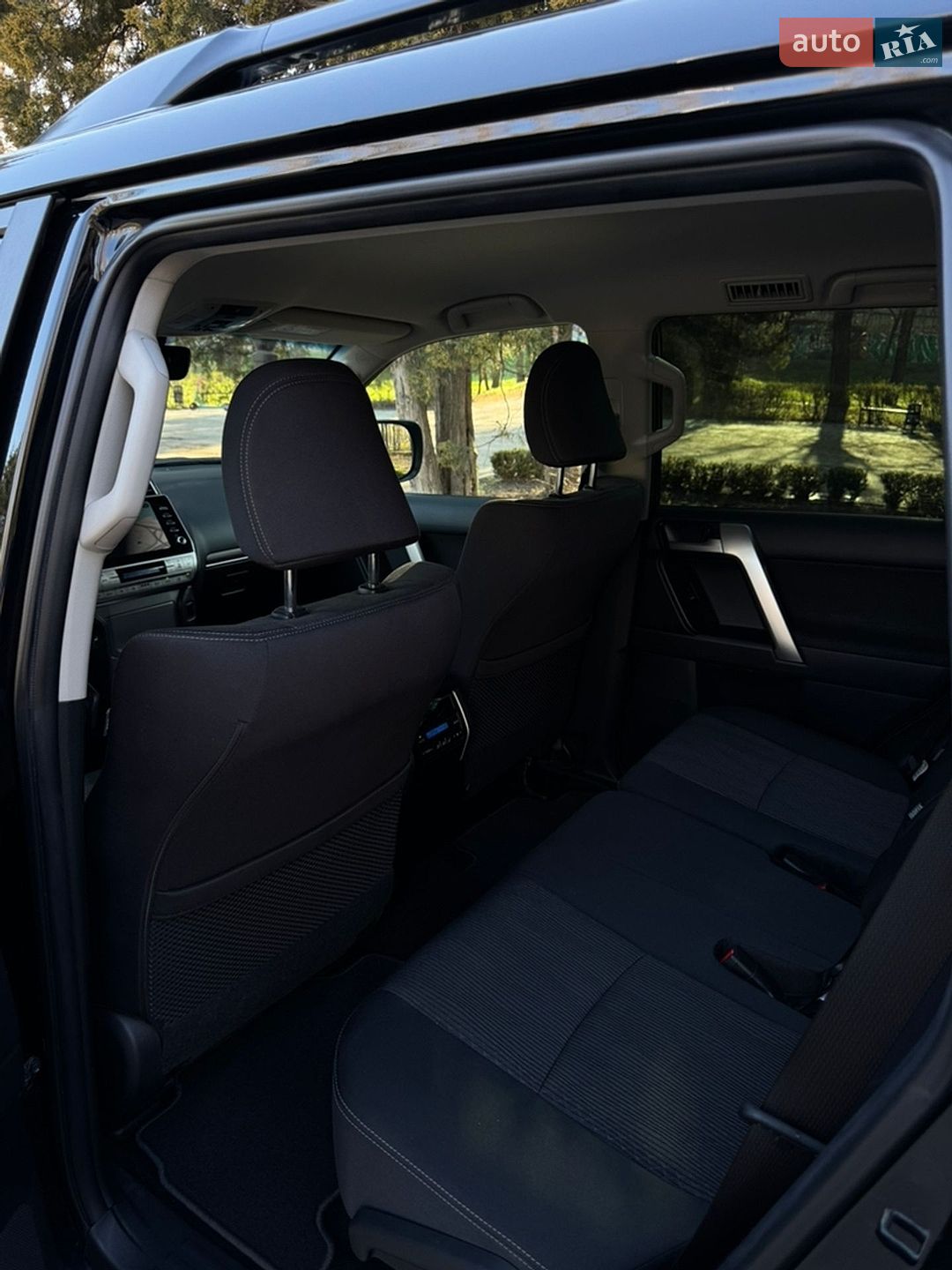 Toyota Land Cruiser Prado 2022 VIN JTEBR3FJ00K246322 фото оголошення 33 з 42