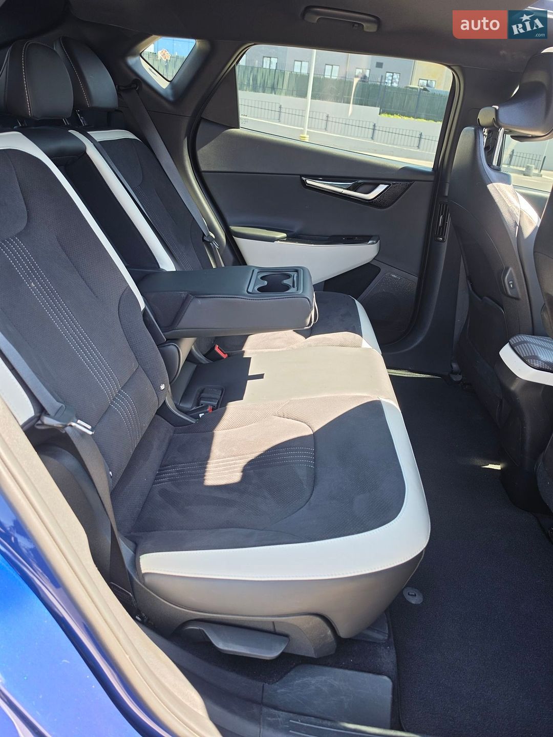 Kia EV6 2023 VIN KNDC4DLC9P5117314 фото оголошення 11 з 18