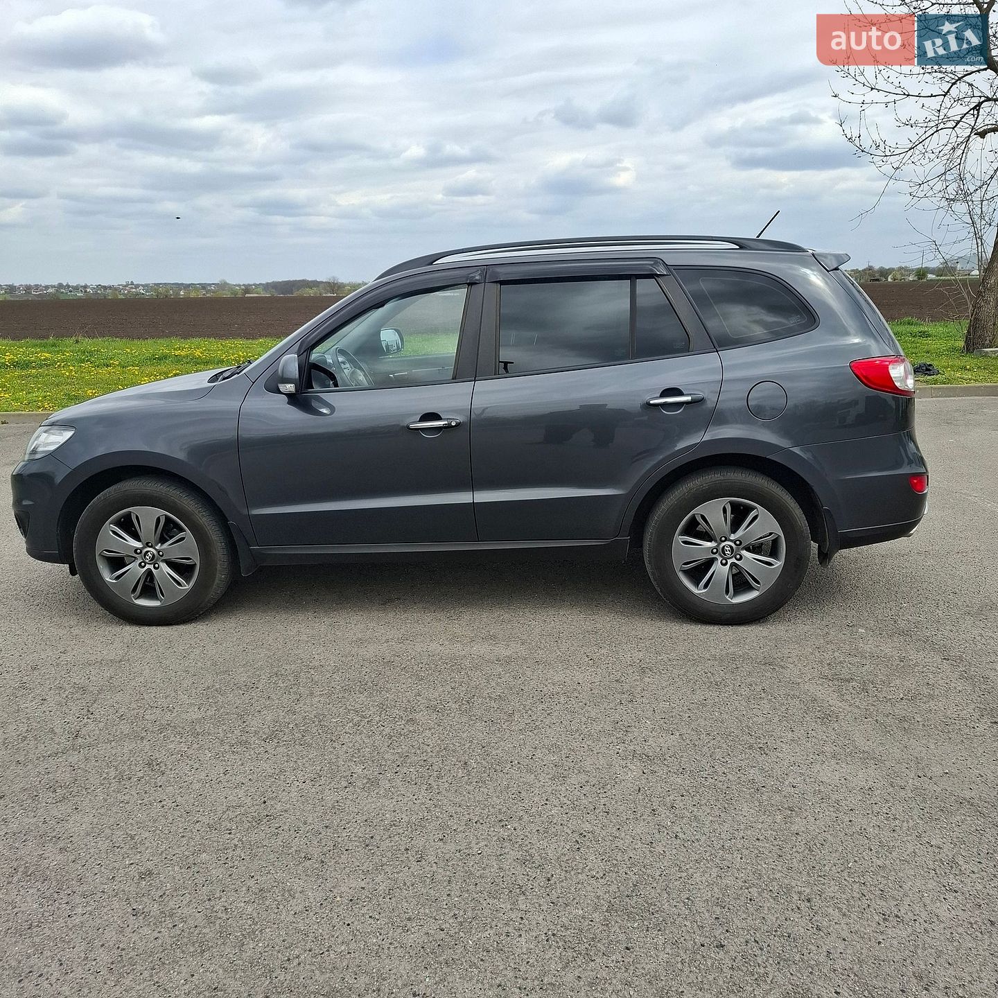 Hyundai Santa FE 2012 VIN KMHSH81XDCU910532 фото оголошення 4 з 16