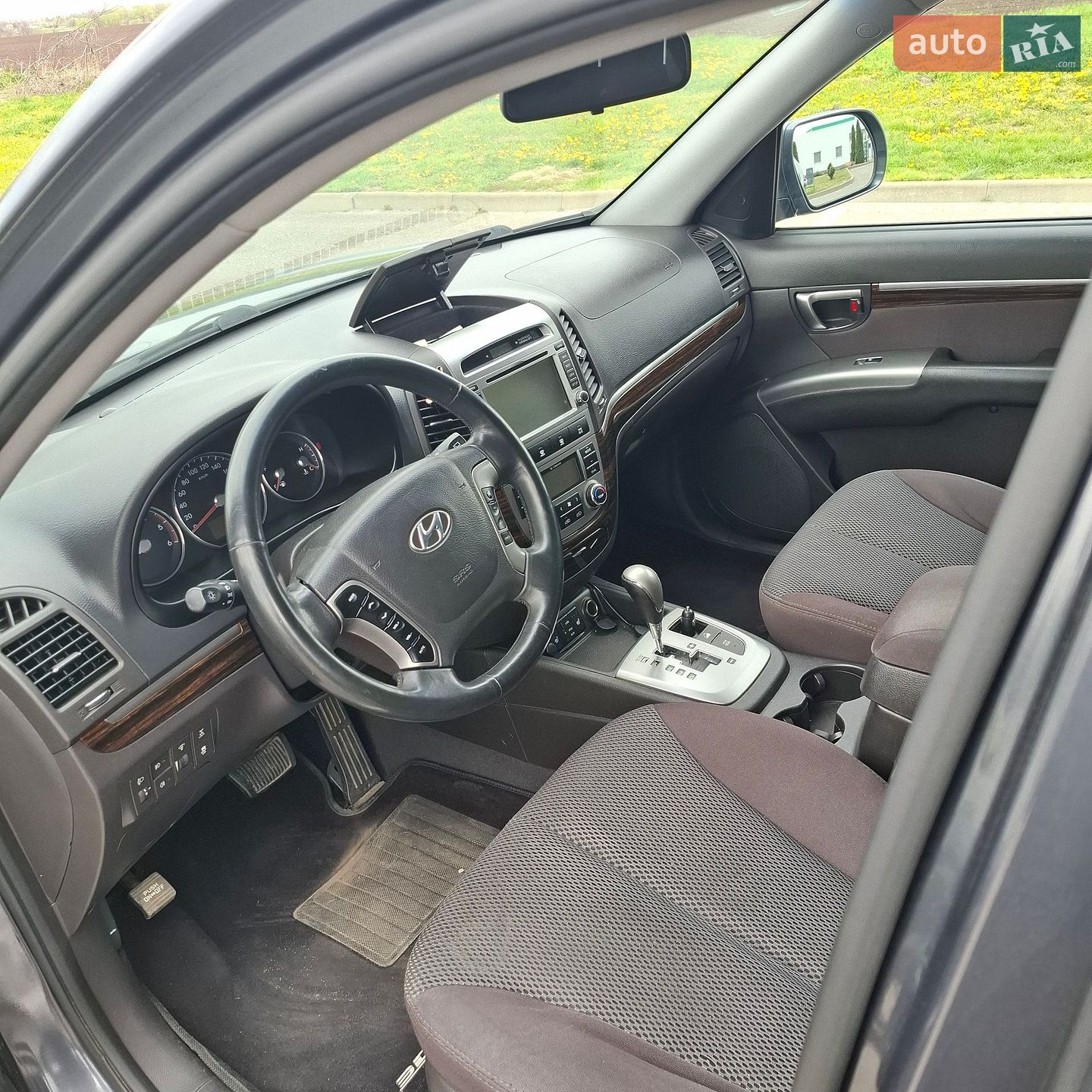 Hyundai Santa FE 2012 VIN KMHSH81XDCU910532 фото оголошення 11 з 16