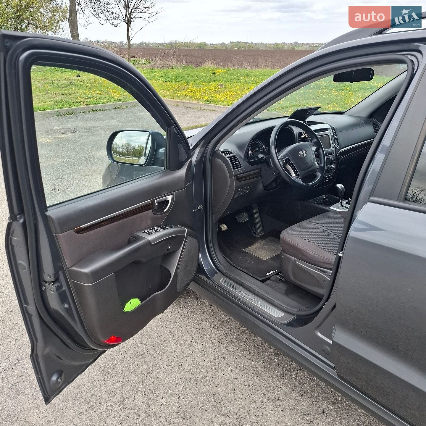 Hyundai Santa FE 2012 VIN KMHSH81XDCU910532 фото оголошення 12 з 16