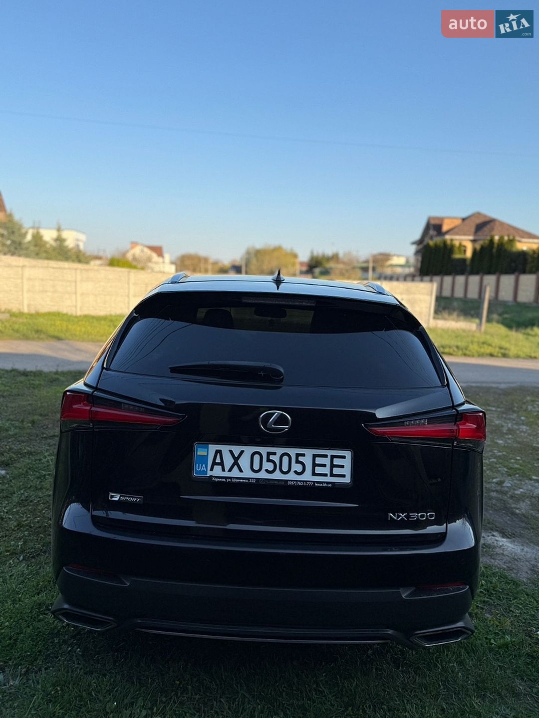 Lexus NX 2018 VIN JTJBARBZ3J2170572 фото оголошення 5 з 38