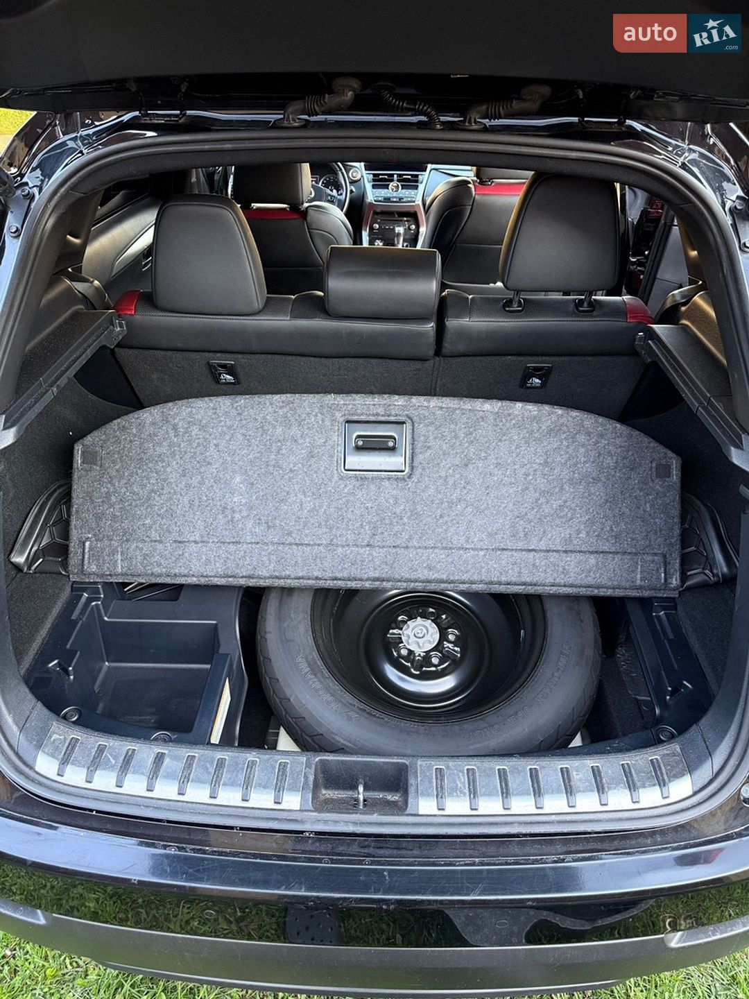 Lexus NX 2018 VIN JTJBARBZ3J2170572 фото оголошення 22 з 38