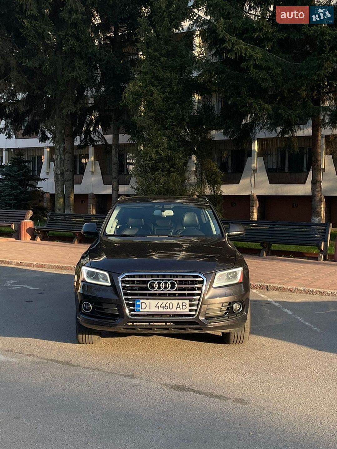 Audi Q5 2015 VIN WA1LFAFP6FA120582 фото оголошення 2 з 23