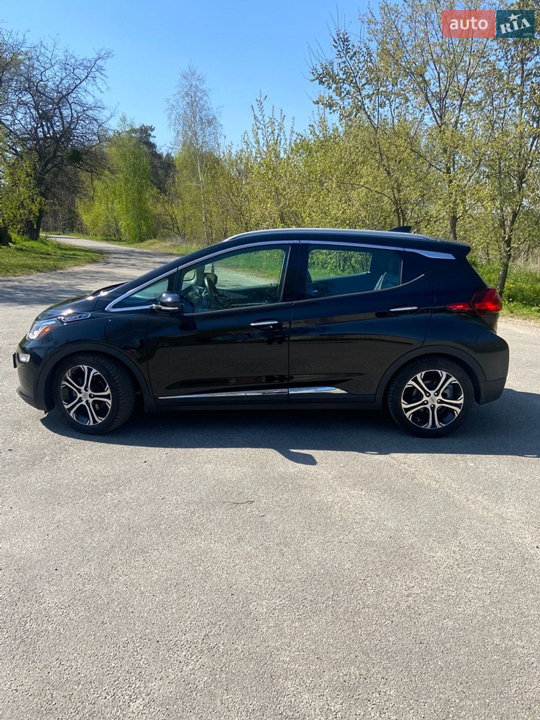 Chevrolet Bolt EV 2018 VIN 1G1FX6S05J4111698 фото оголошення 19 з 37