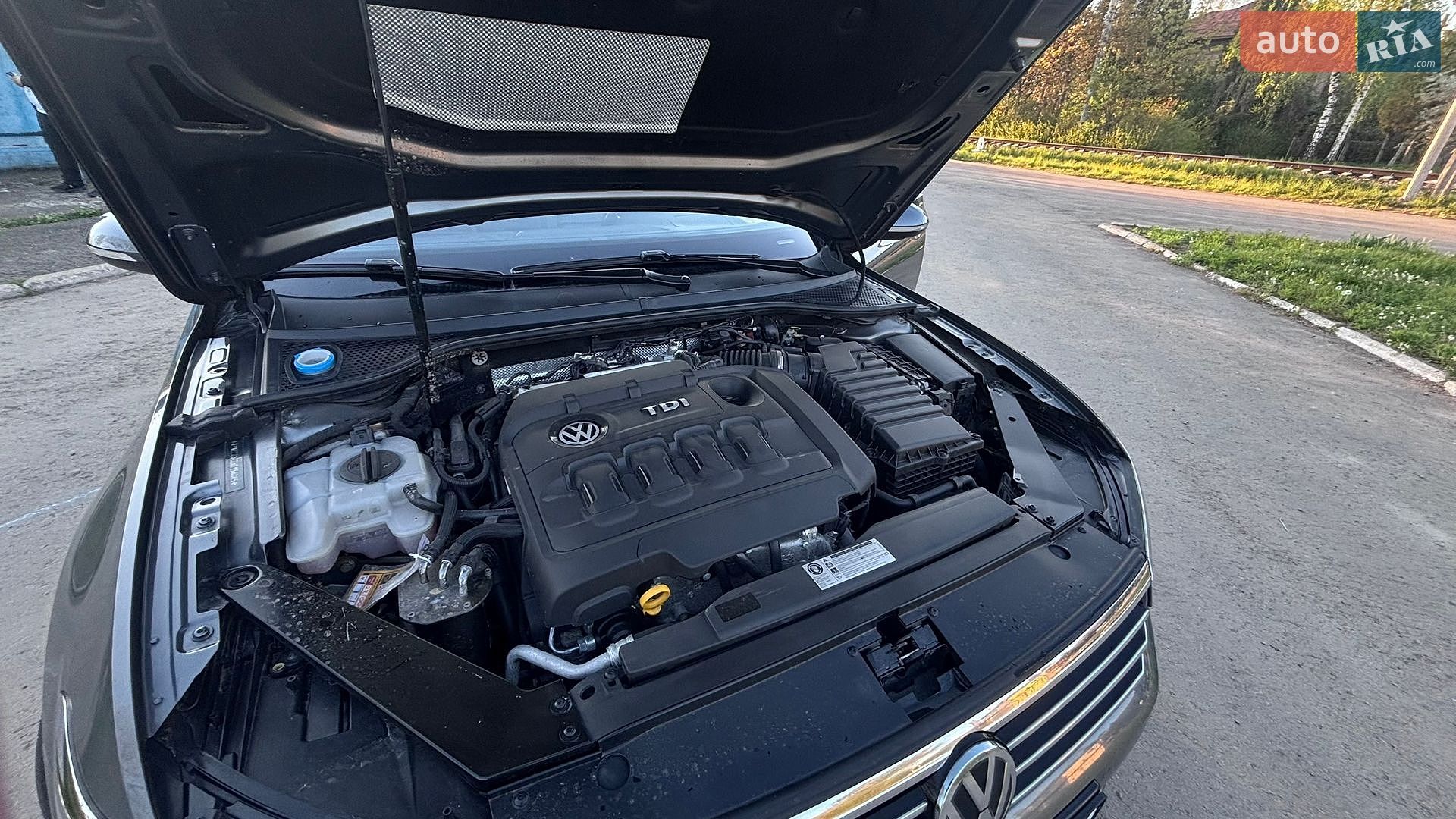 Volkswagen Passat 2017 VIN WVWZZZ3CZHE158065 фото оголошення 18 з 20