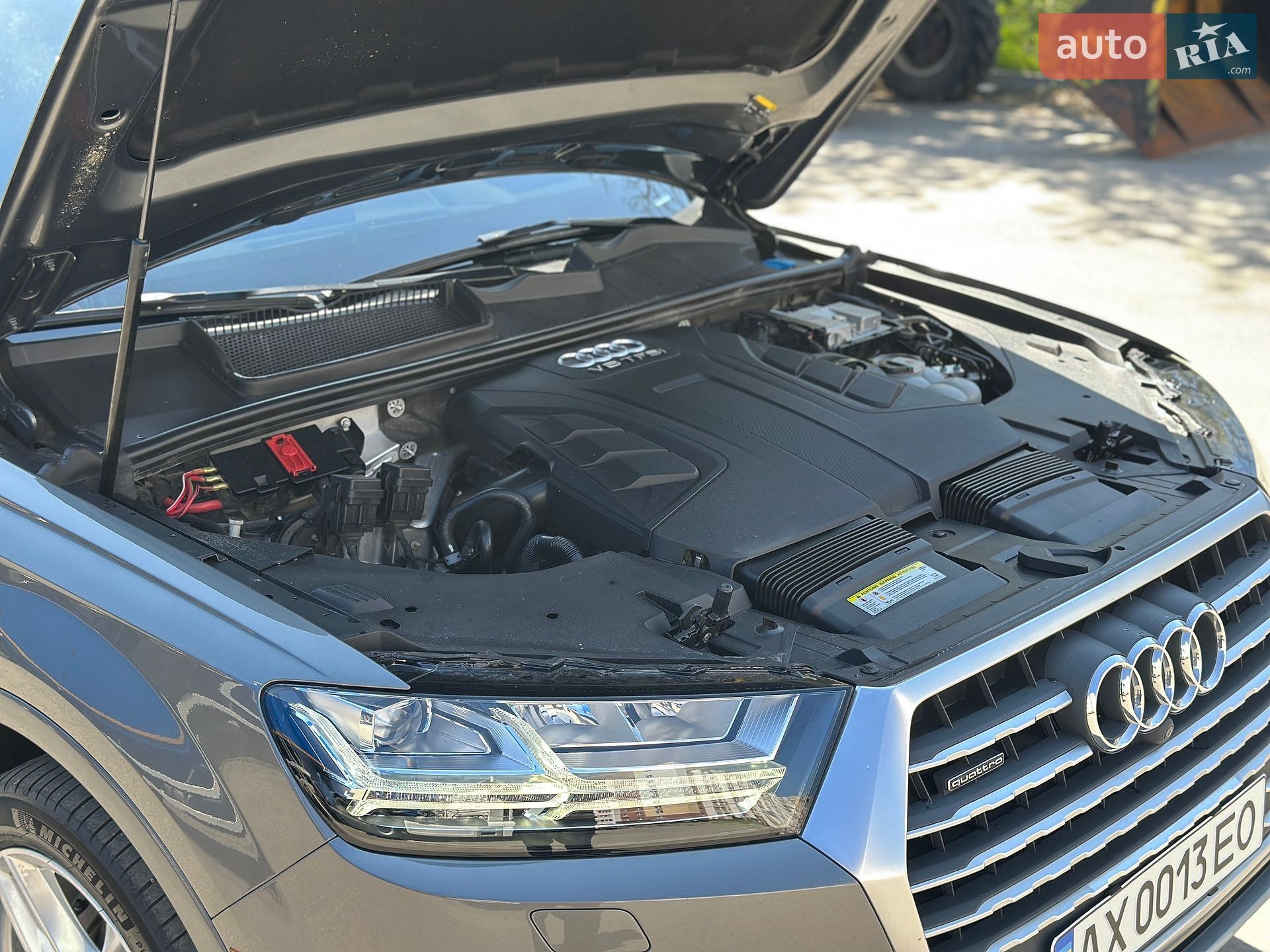Audi Q7 2017 VIN WA1VAAF76HD057525 фото оголошення 47 з 49