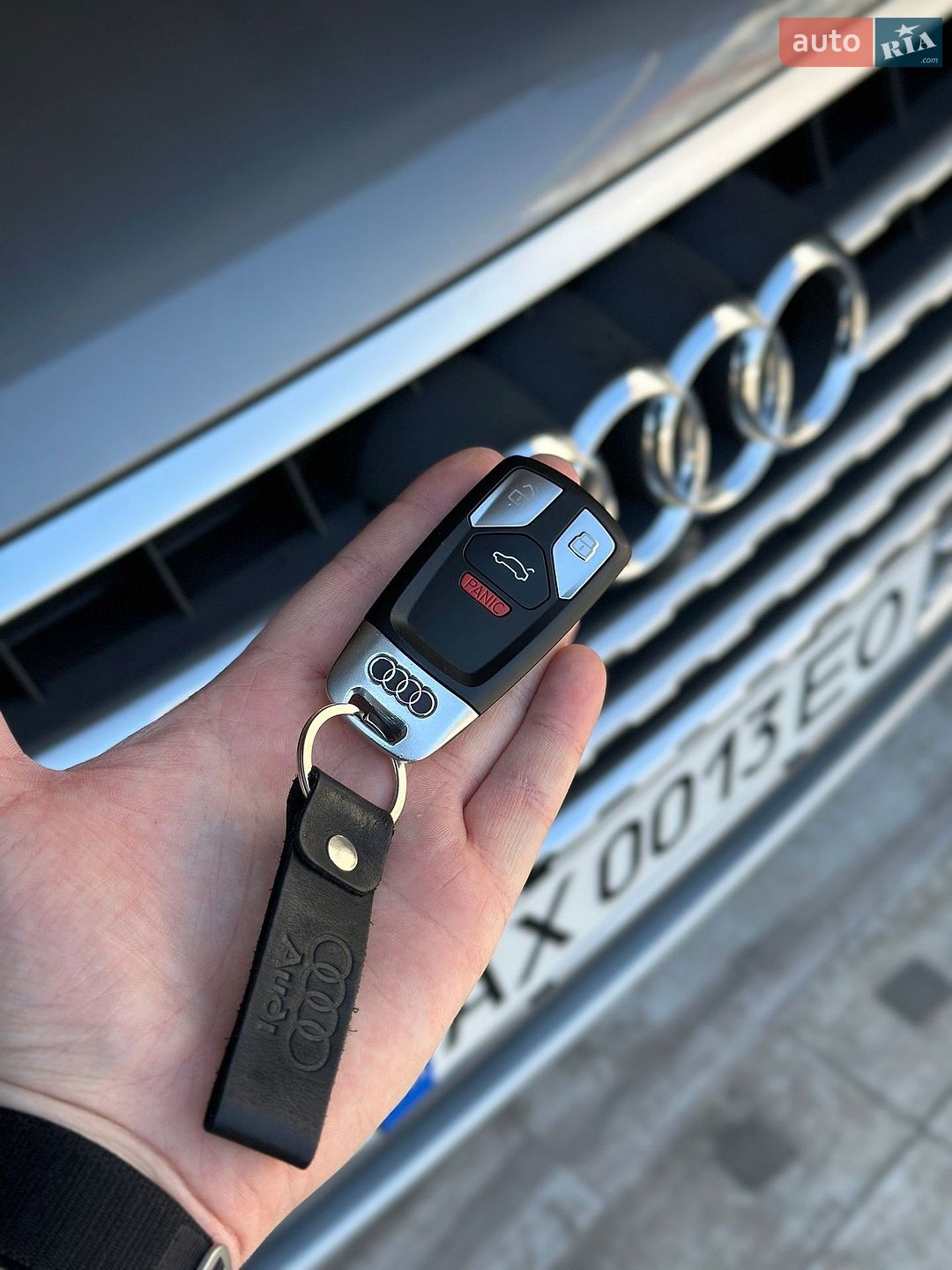 Audi Q7 2017 VIN WA1VAAF76HD057525 фото оголошення 15 з 49