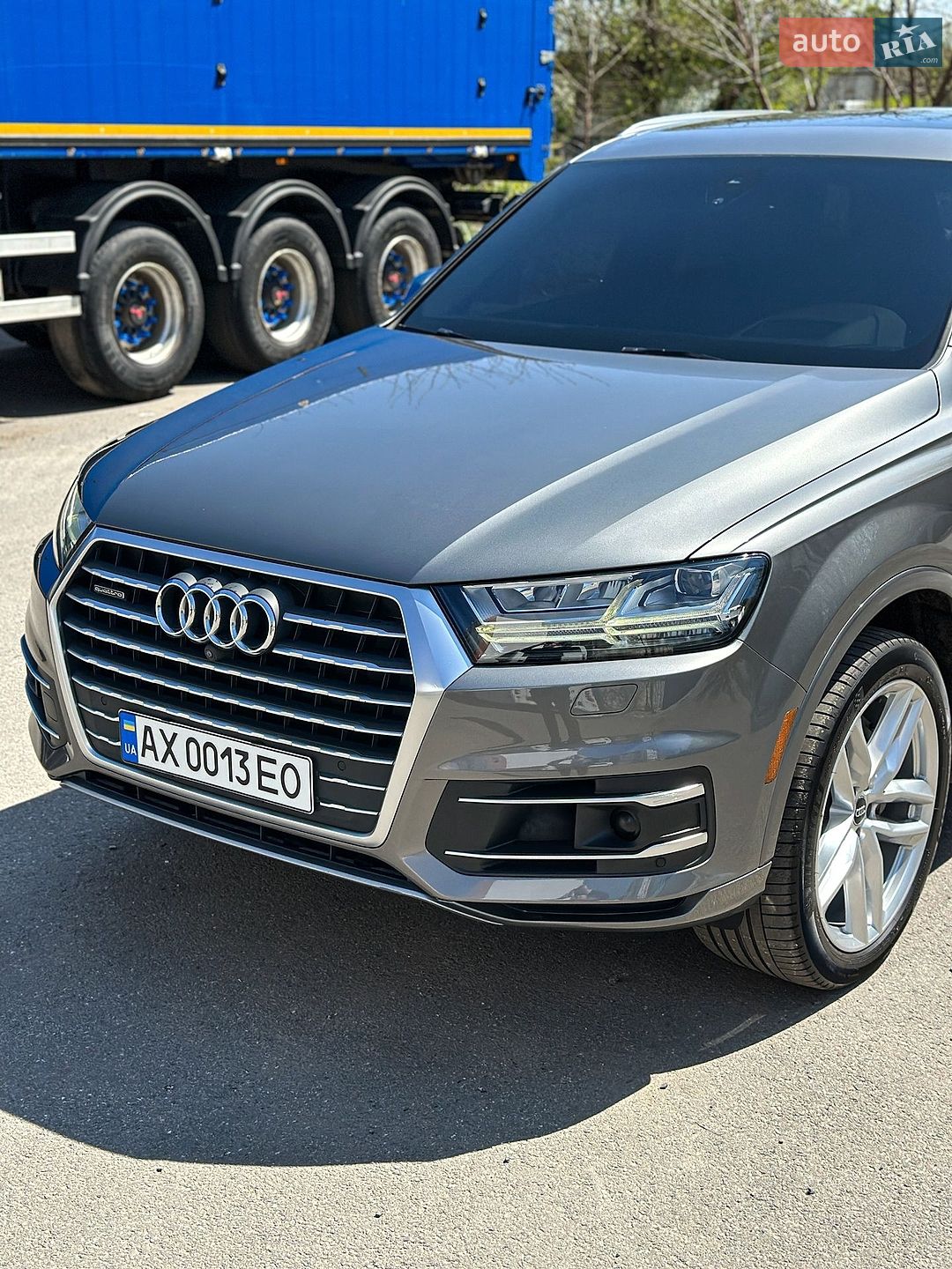 Audi Q7 2017 VIN WA1VAAF76HD057525 фото оголошення 13 з 49