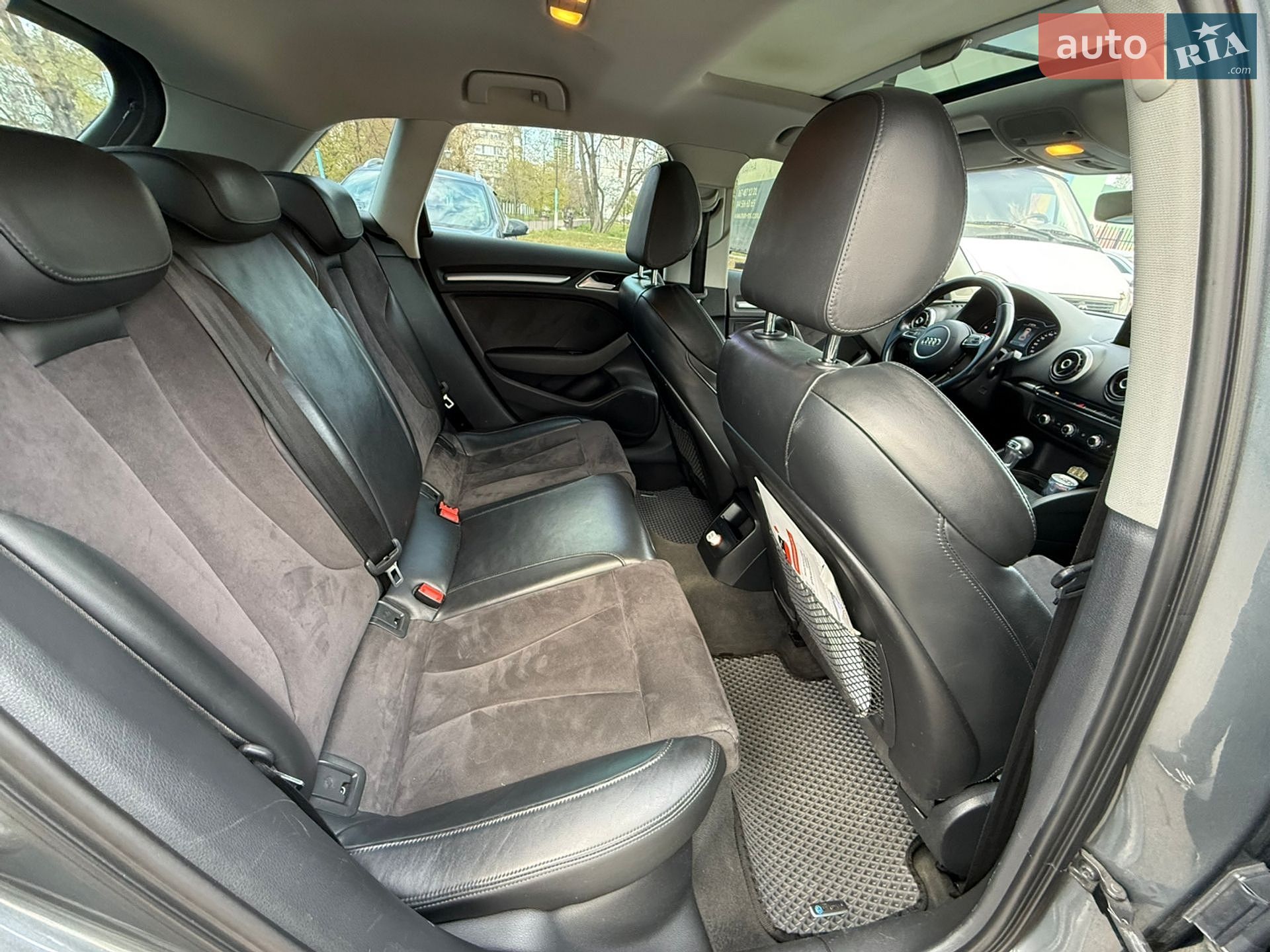 Audi A3 2016 VIN WAUZZZ8V9GA149820 фото оголошення 44 з 47