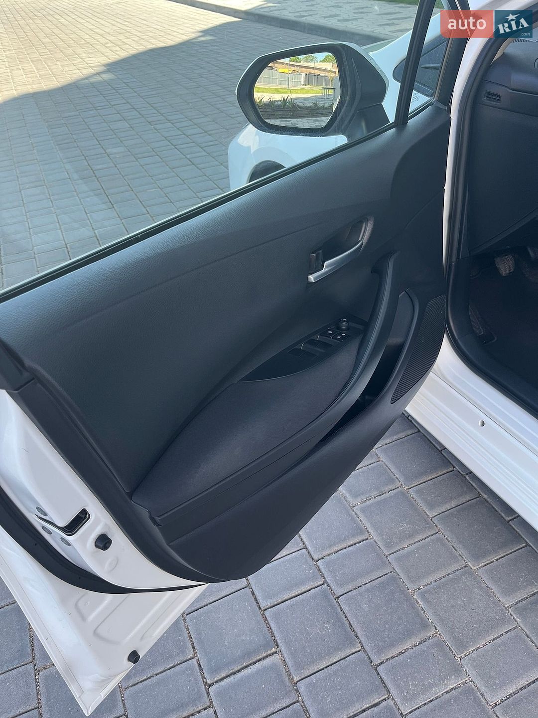 Toyota Corolla 2021 VIN 5YFEPMAE1MP213473 фото оголошення 16 з 31