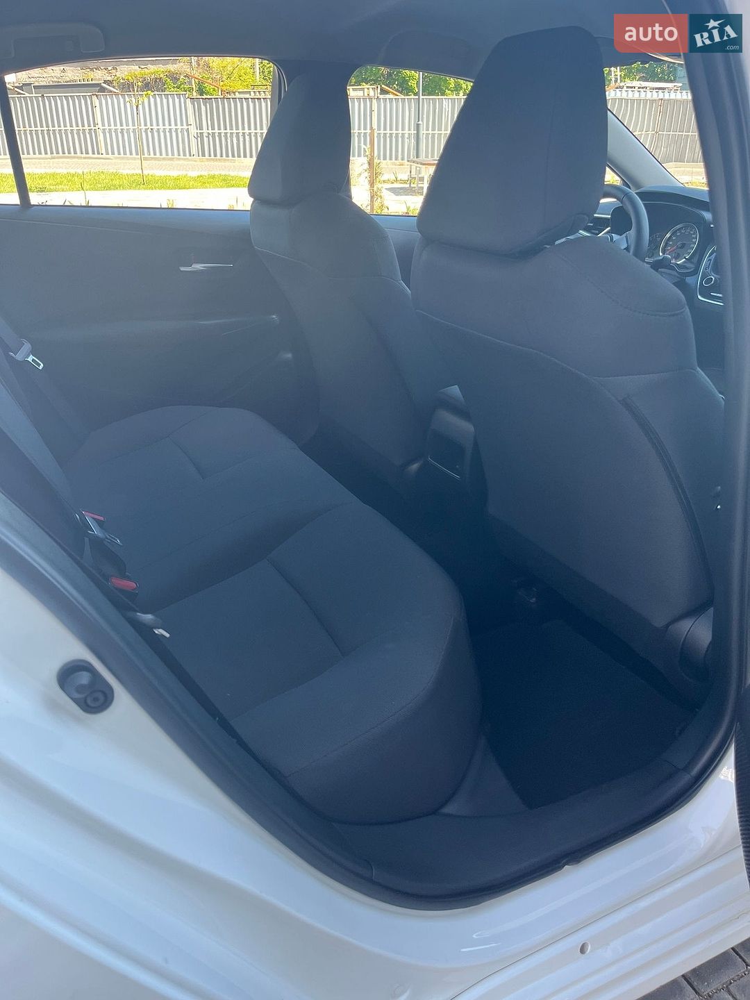 Toyota Corolla 2021 VIN 5YFEPMAE1MP213473 фото оголошення 19 з 31