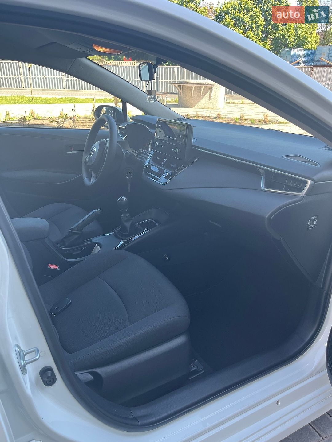 Toyota Corolla 2021 VIN 5YFEPMAE1MP213473 фото оголошення 22 з 31