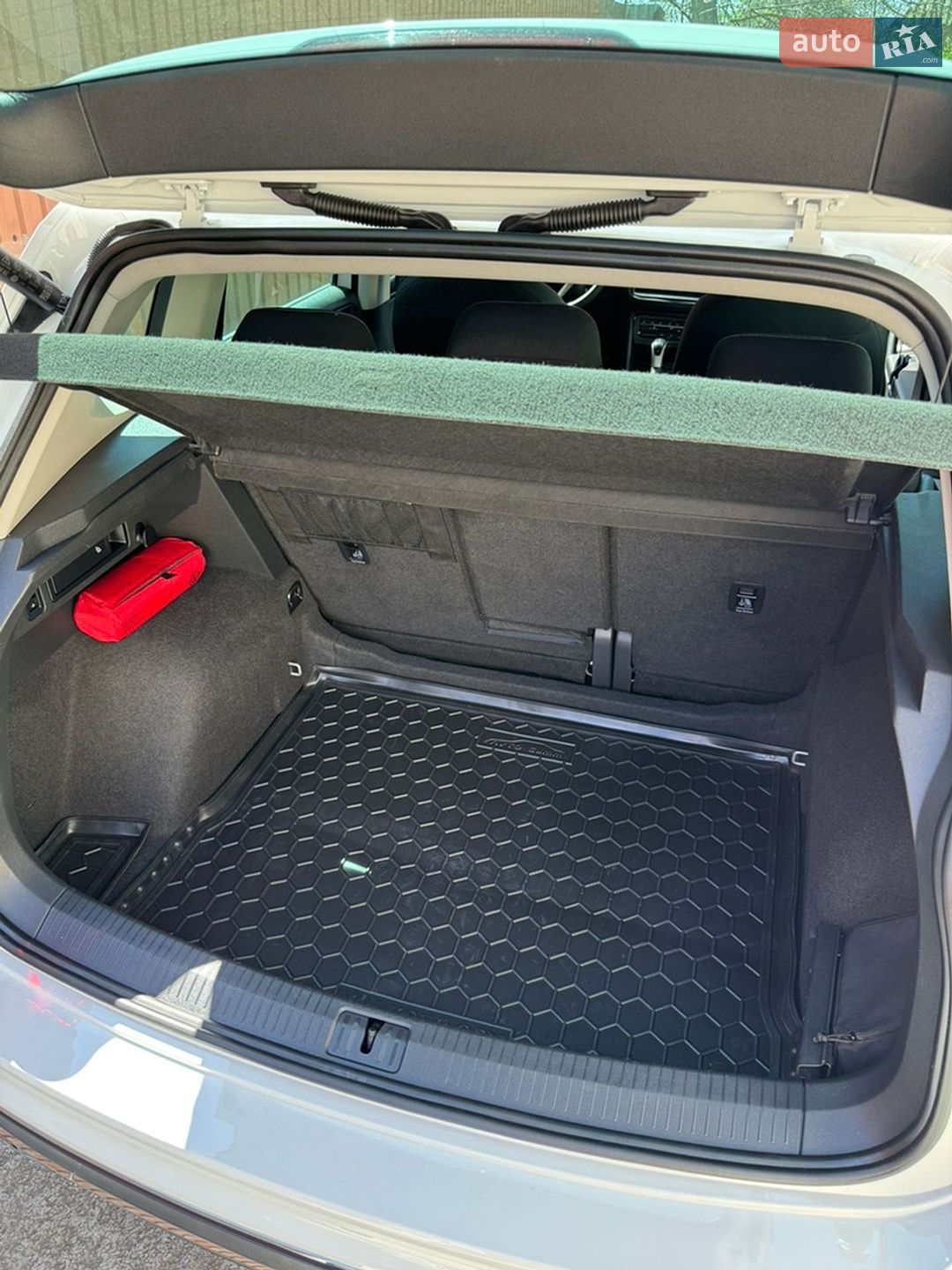 Volkswagen Tiguan 2023 VIN WVGZZZ5N9PW061226 фото оголошення 310 з 361