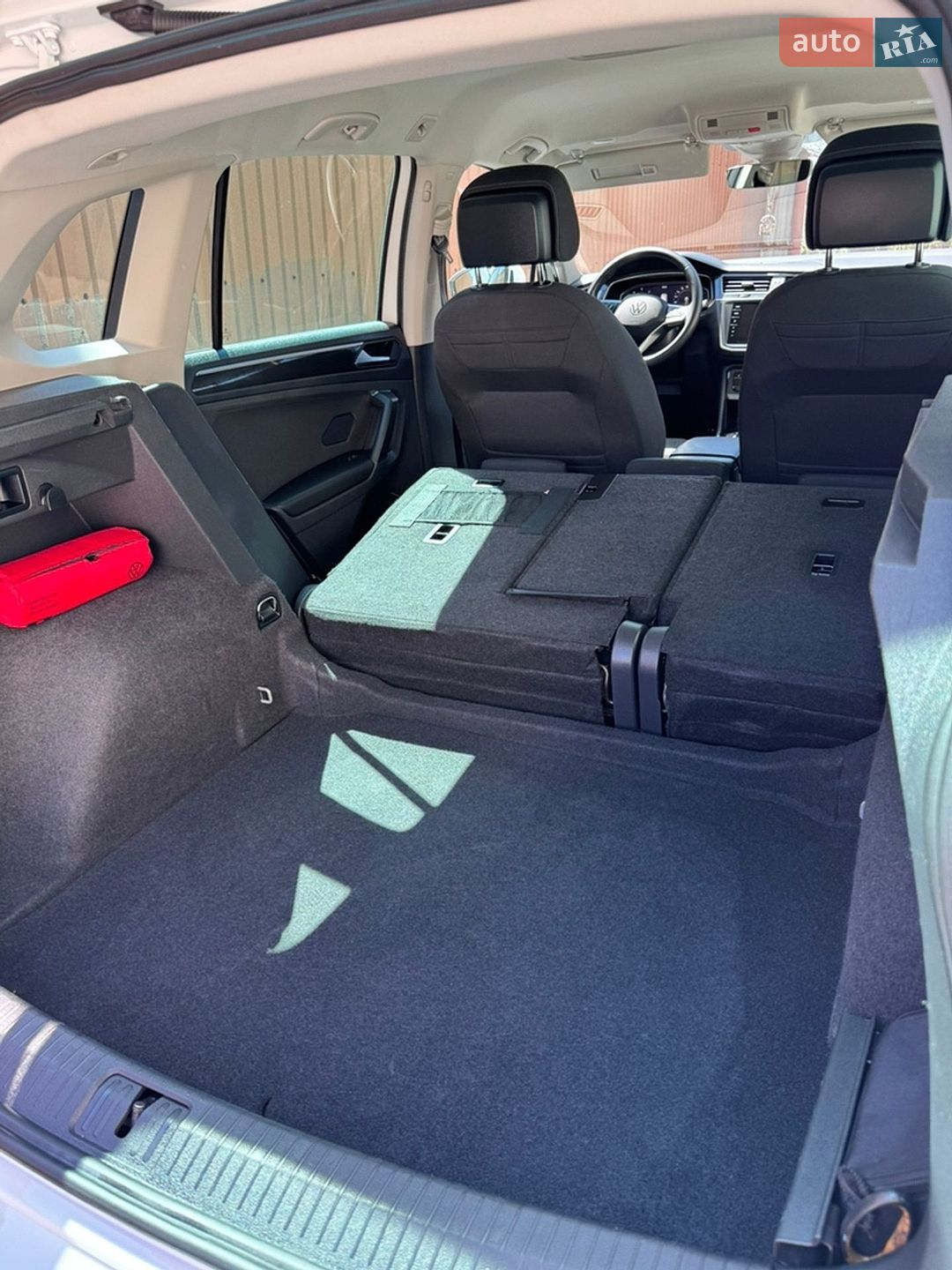 Volkswagen Tiguan 2023 VIN WVGZZZ5N9PW061226 фото оголошення 314 з 361