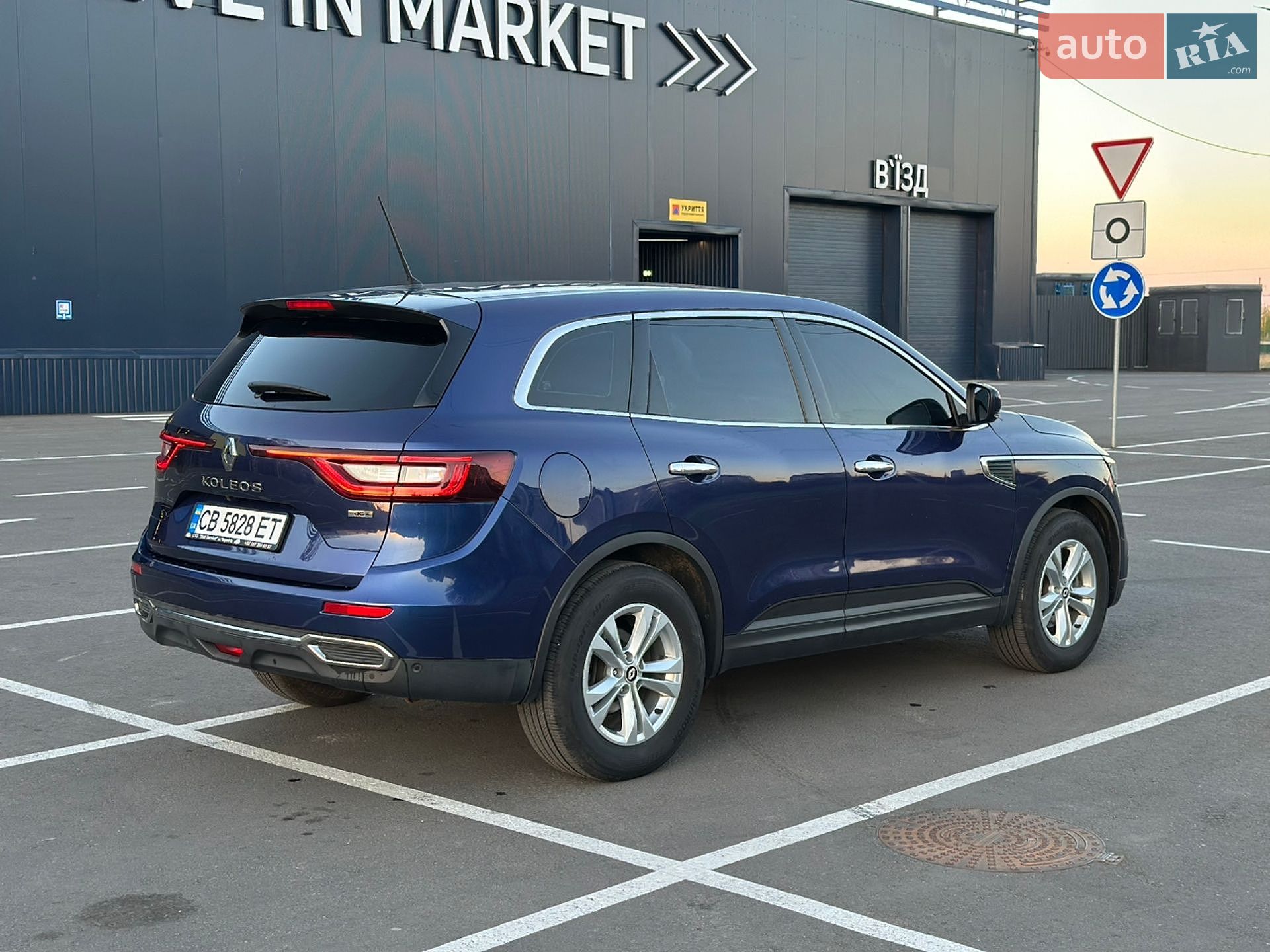 Renault Samsung QM6 2019 VIN KNME5C2MXKP046972 фото оголошення 5 з 19