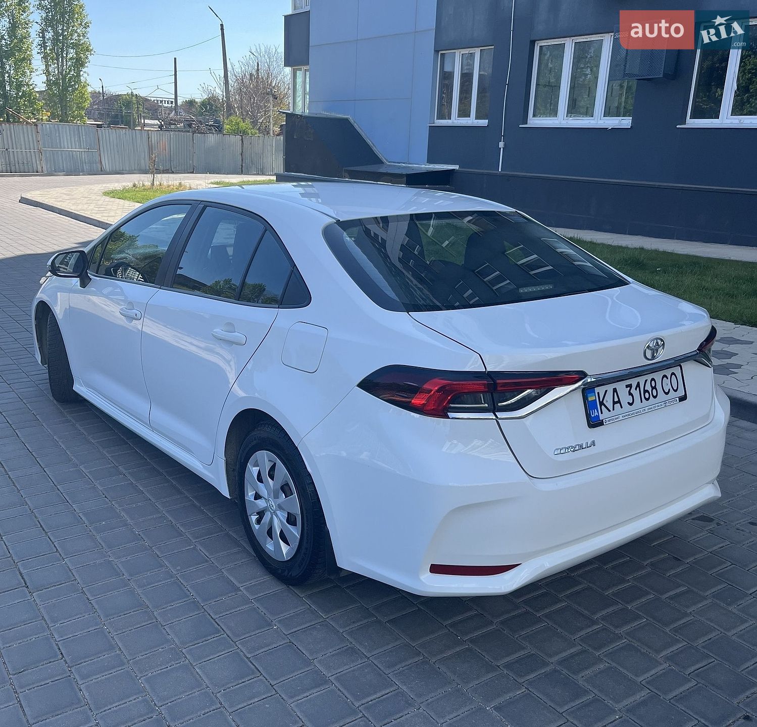 Toyota Corolla 2021 VIN 5YFEPMAE1MP213473 фото оголошення 10 з 31