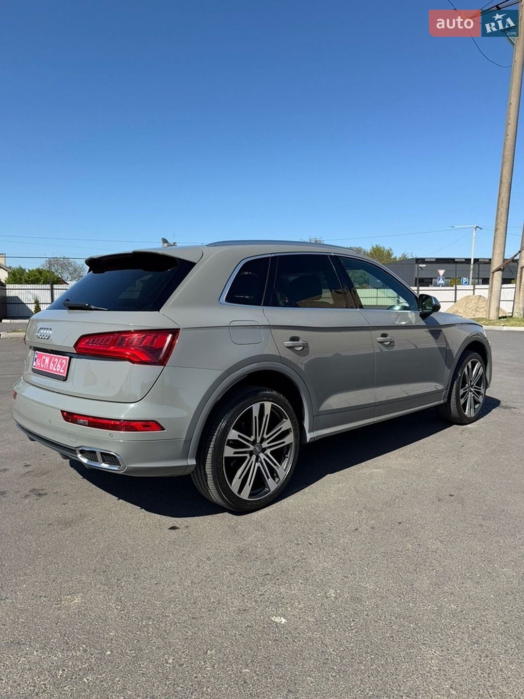 Audi SQ5 2019 VIN WA1A4AFY0L2012616 фото оголошення 3 з 22