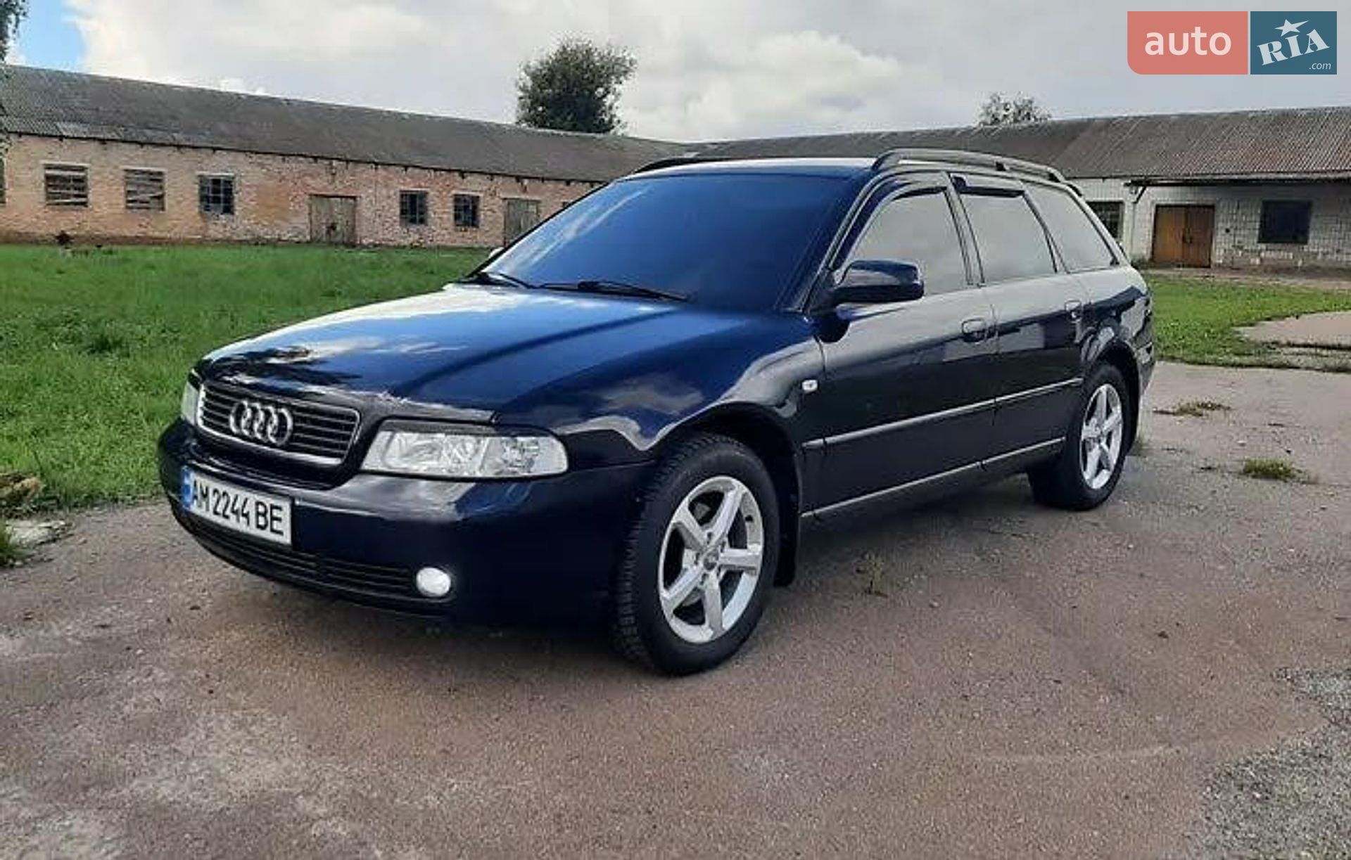 Audi A4 1999 VIN WAUZZZ8DZXA250309 фото оголошення 25 з 65