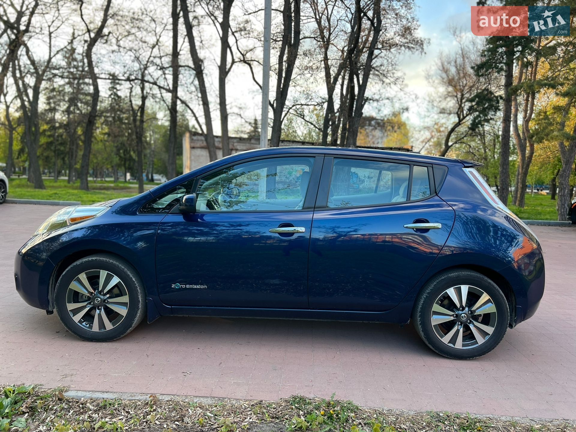 Nissan Leaf 2016 VIN 1N4BZ0CP9HC302717 фото оголошення 2 з 19