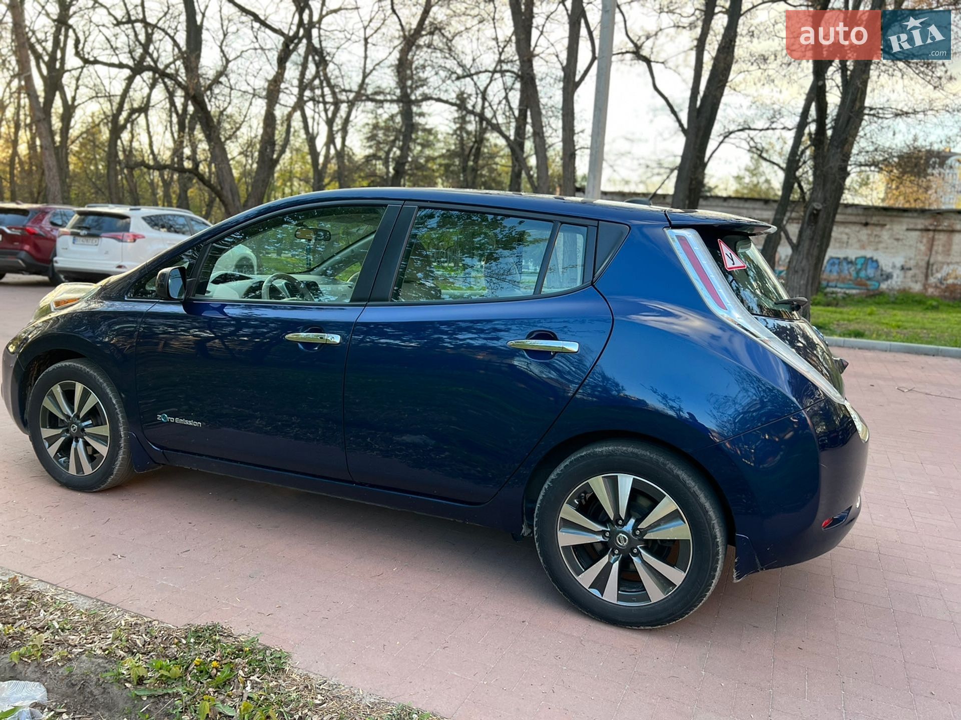 Nissan Leaf 2016 VIN 1N4BZ0CP9HC302717 фото оголошення 5 з 19
