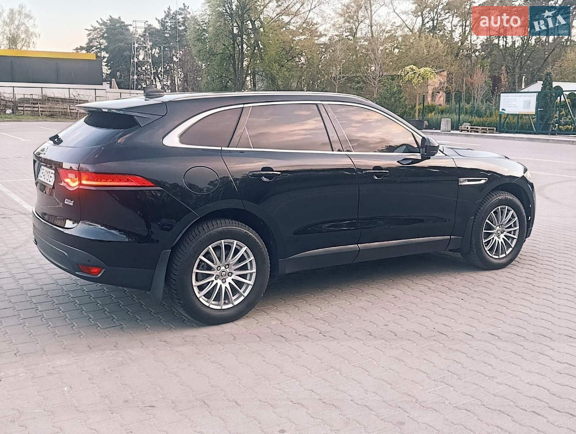 Jaguar F-Pace 2016 VIN SADCA2BN7HA068370 фото оголошення 34 з 35