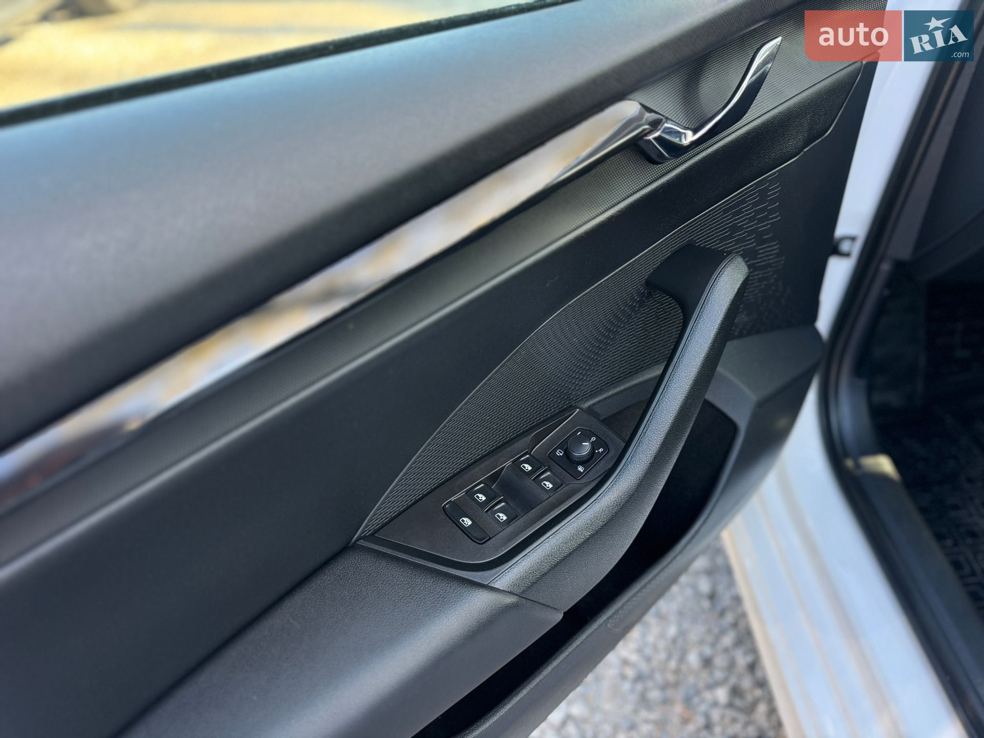 Skoda Octavia 2023 VIN TMBJG8NX1PY166821 фото оголошення 20 з 52