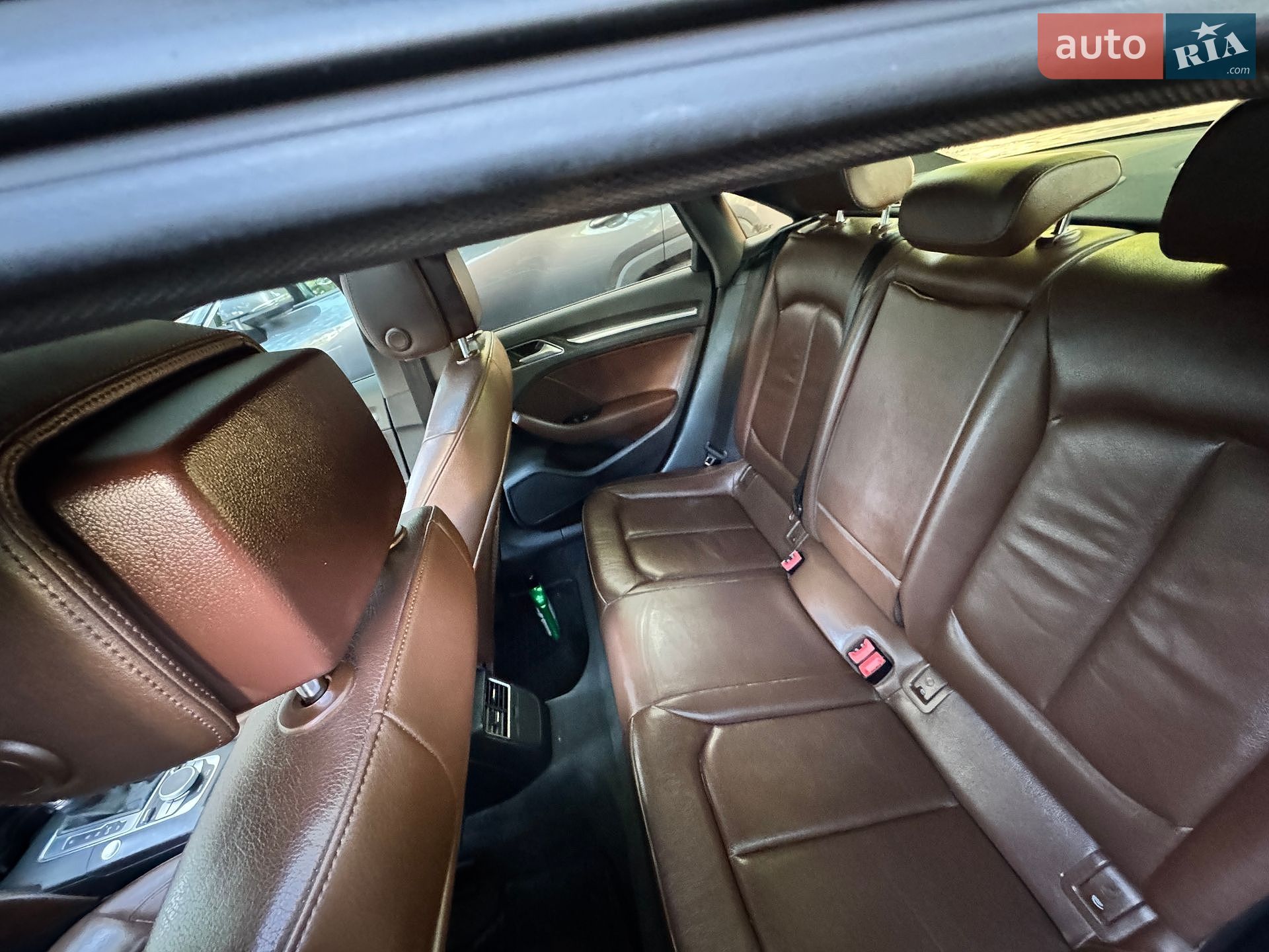 Audi A3 2015 VIN WAUEFGFF1F1033582 фото оголошення 3 з 16