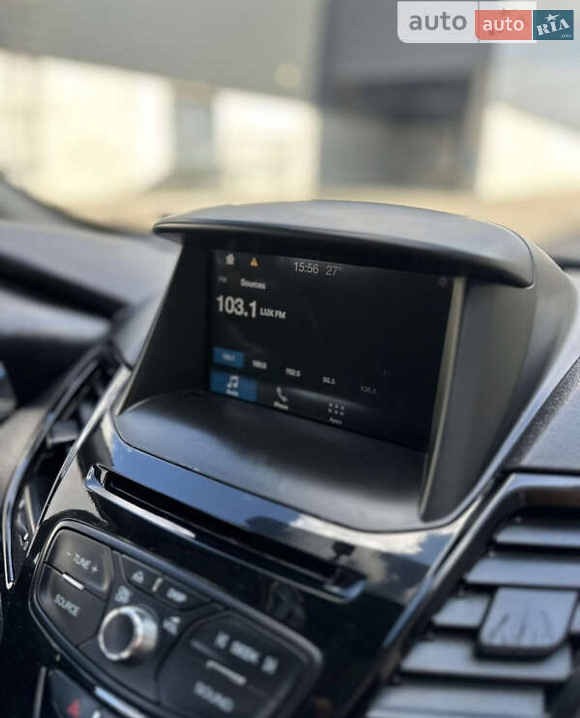 Ford Fiesta 2019 VIN 3FADP4BJ7KM133029 фото оголошення 18 з 23