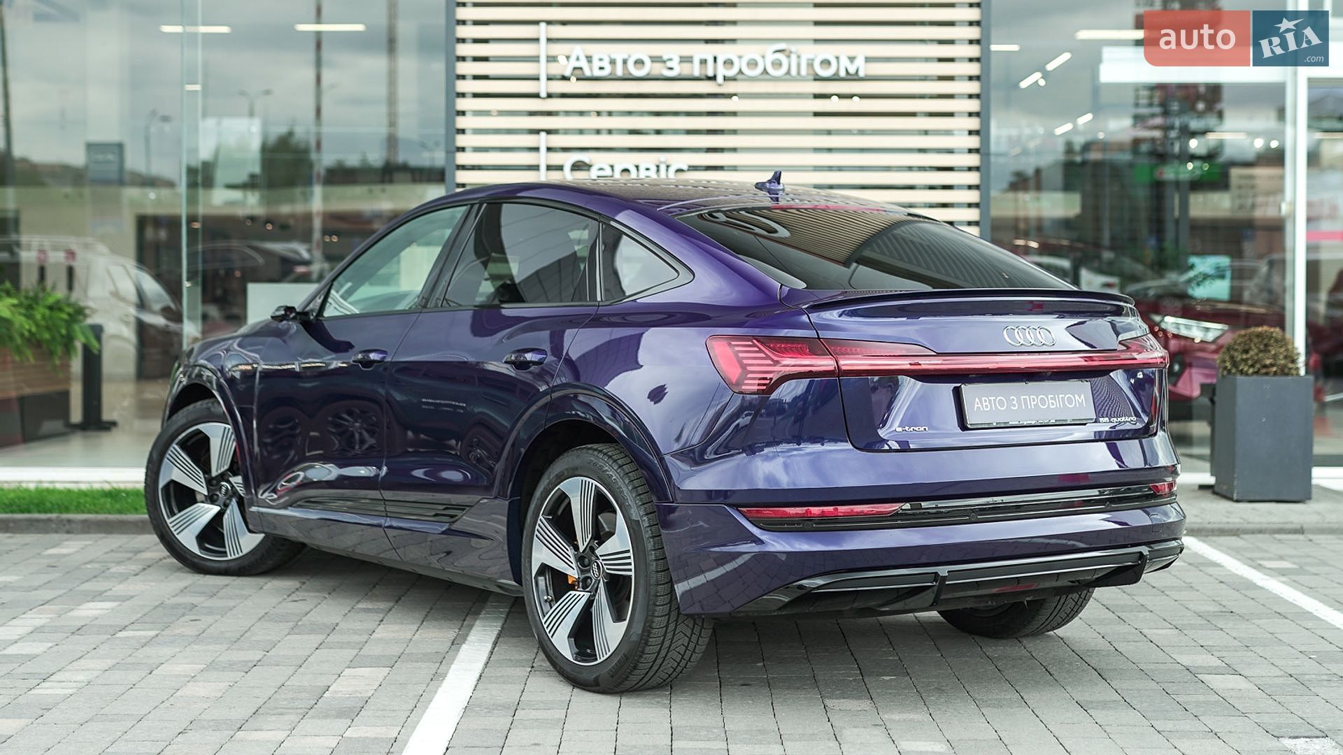 Audi e-tron Sportback 2020 VIN WAUZZZGE6LB028863 фото оголошення 2 з 43