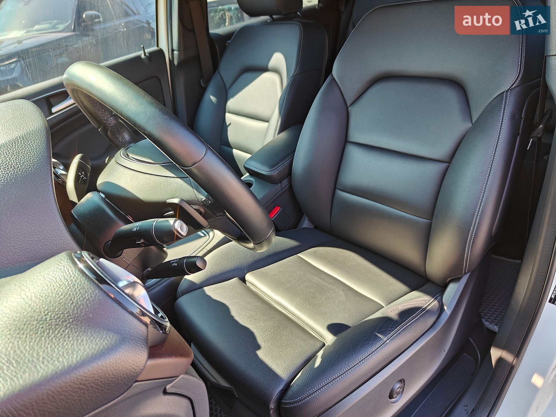 Mercedes-Benz B-Class 2016 VIN WDDVP9AB2GJ010092 фото оголошення 17 з 35