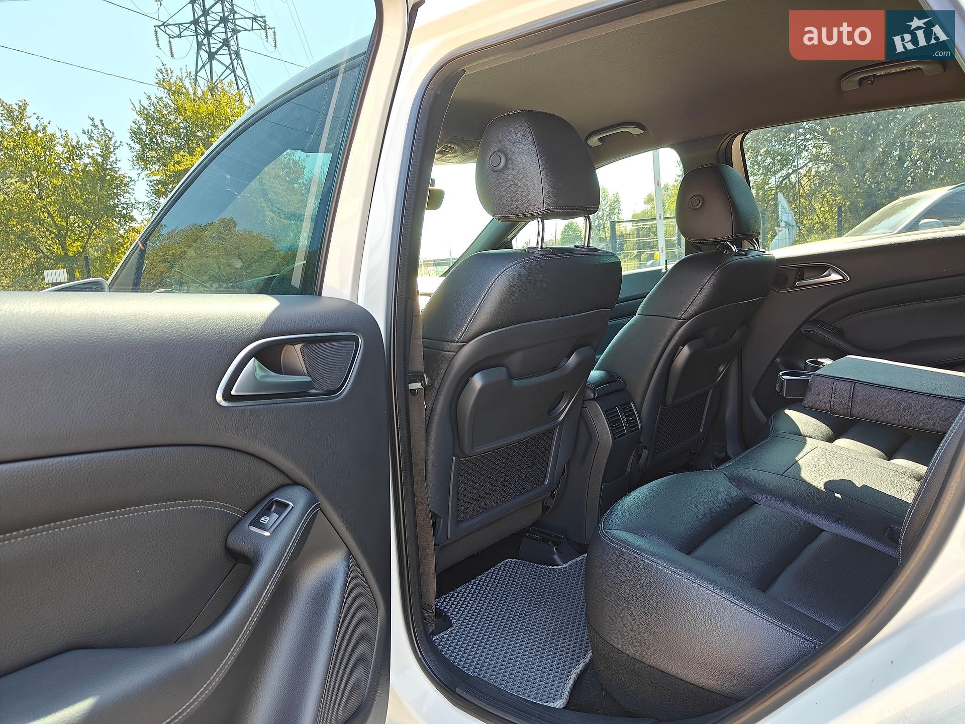 Mercedes-Benz B-Class 2016 VIN WDDVP9AB2GJ010092 фото оголошення 20 з 35