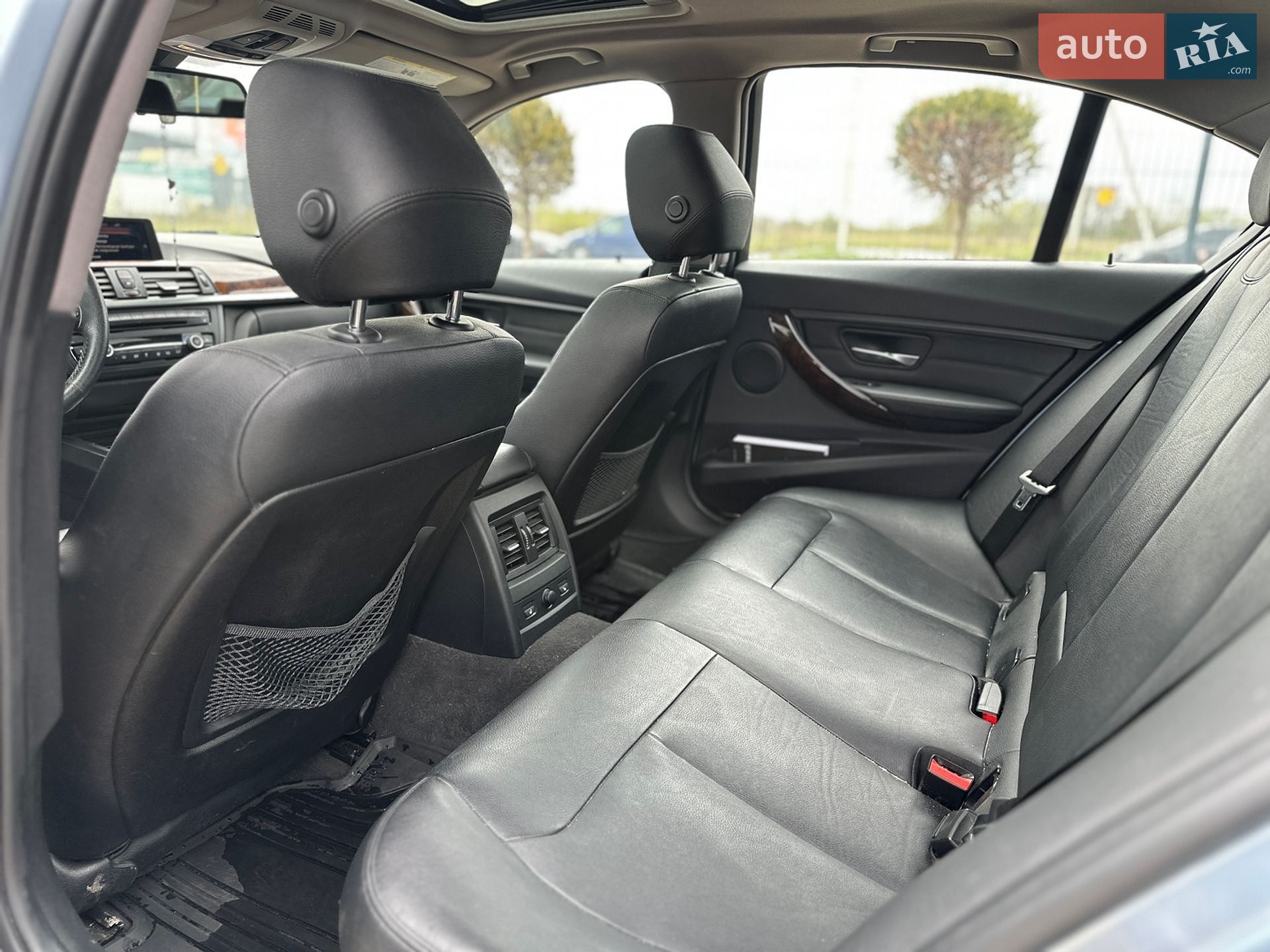BMW 3 Series 2014 VIN WBA3B5G58FNS14202 фото оголошення 15 з 33