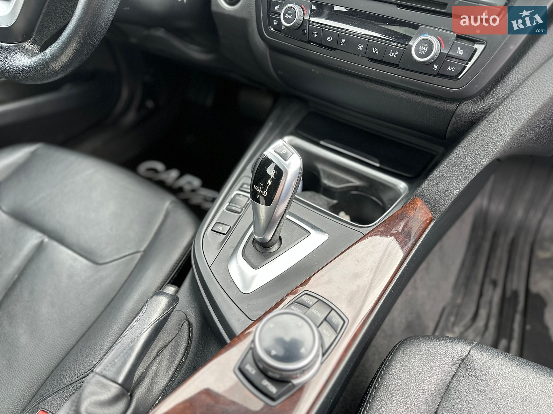 BMW 3 Series 2014 VIN WBA3B5G58FNS14202 фото оголошення 22 з 33